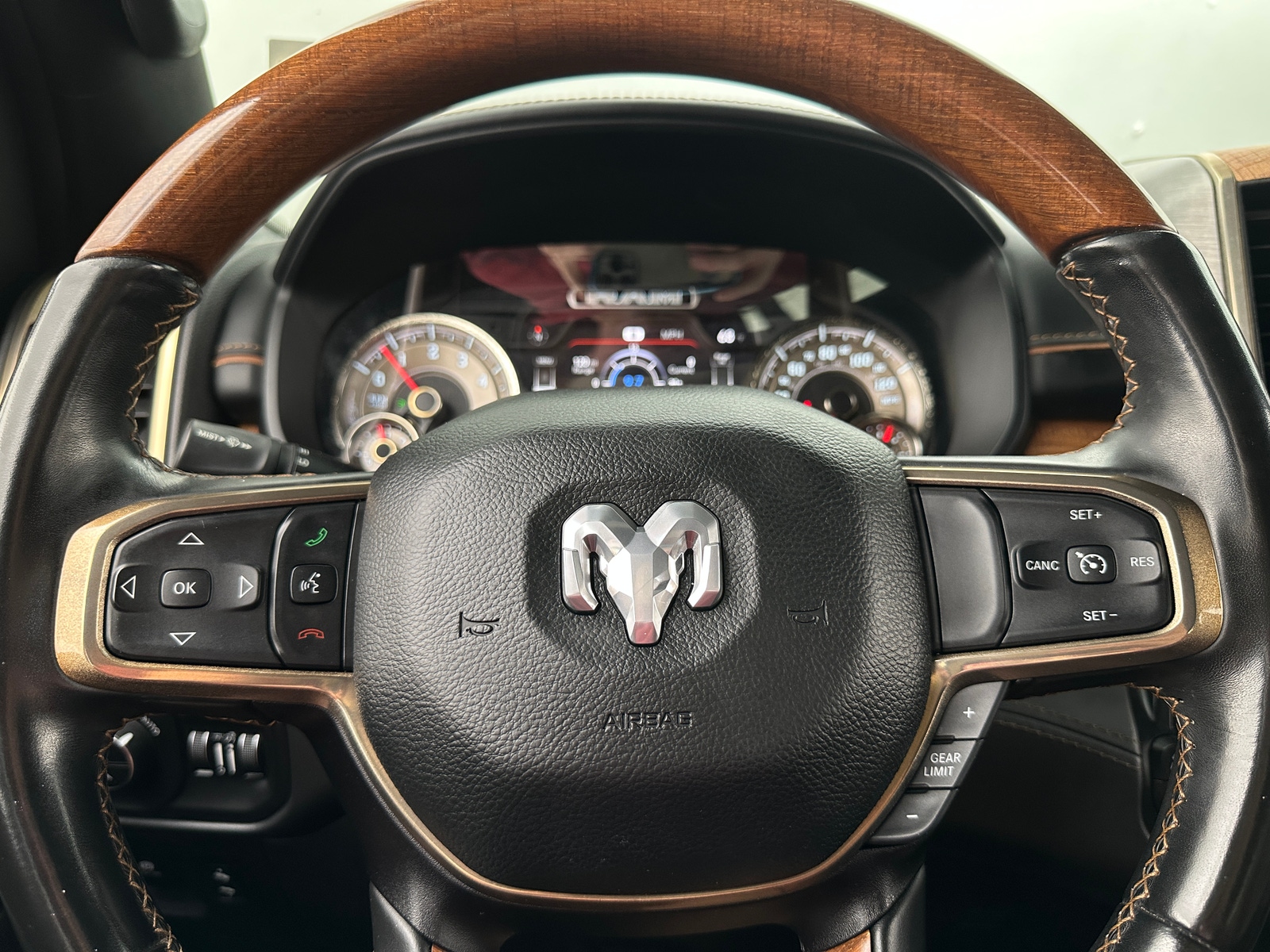 Thumbnail: 2022 RAM 1500 - 4