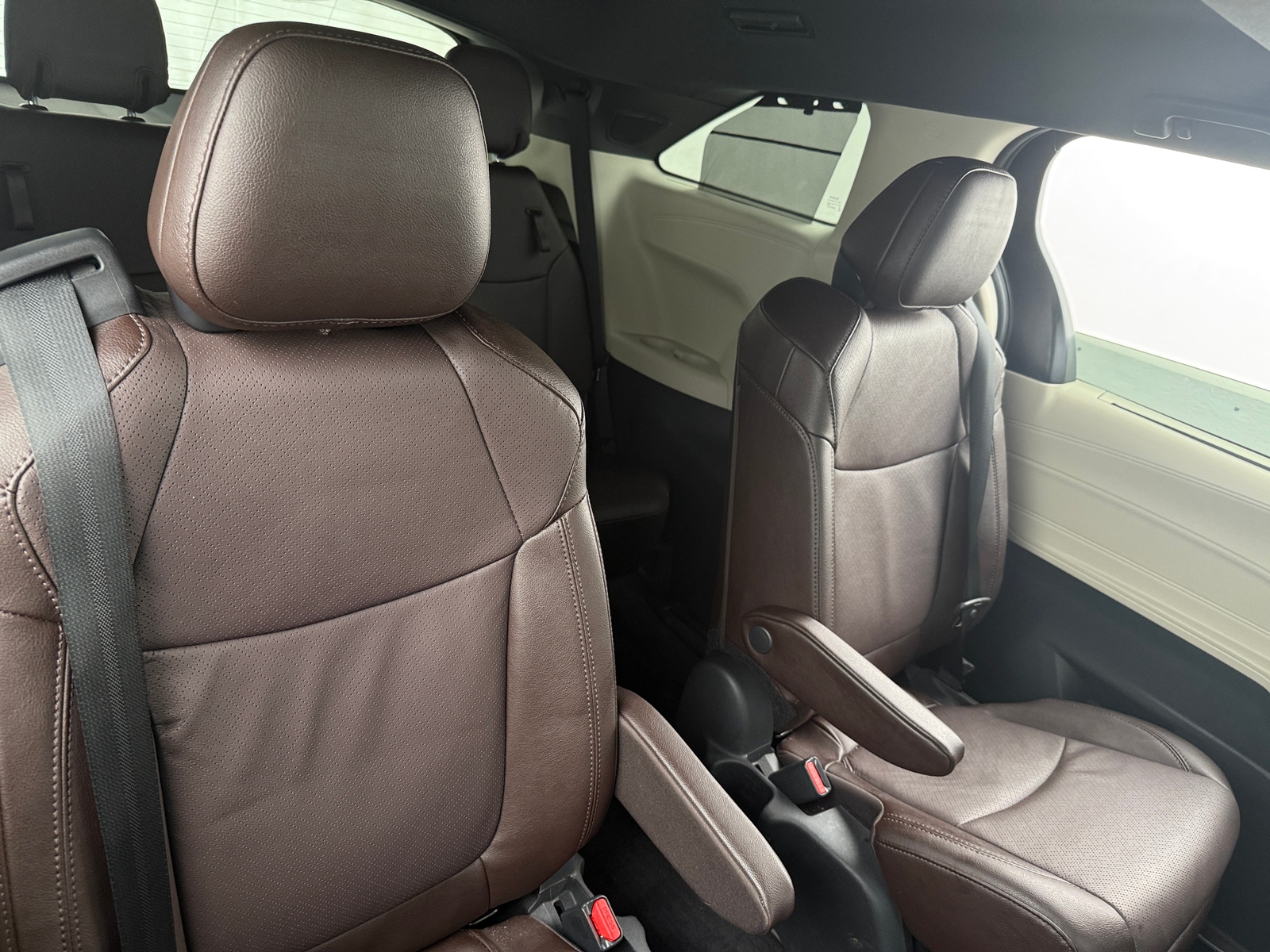 Thumbnail: 2023 Toyota Sienna - 5