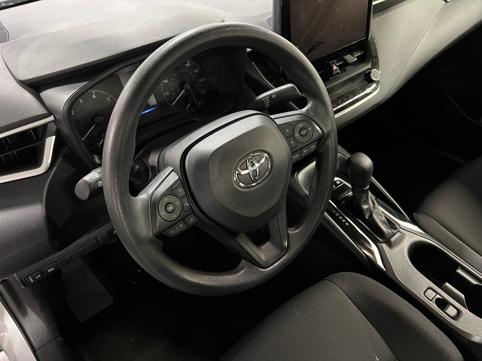 Thumbnail: 2025 Toyota Corolla - 5