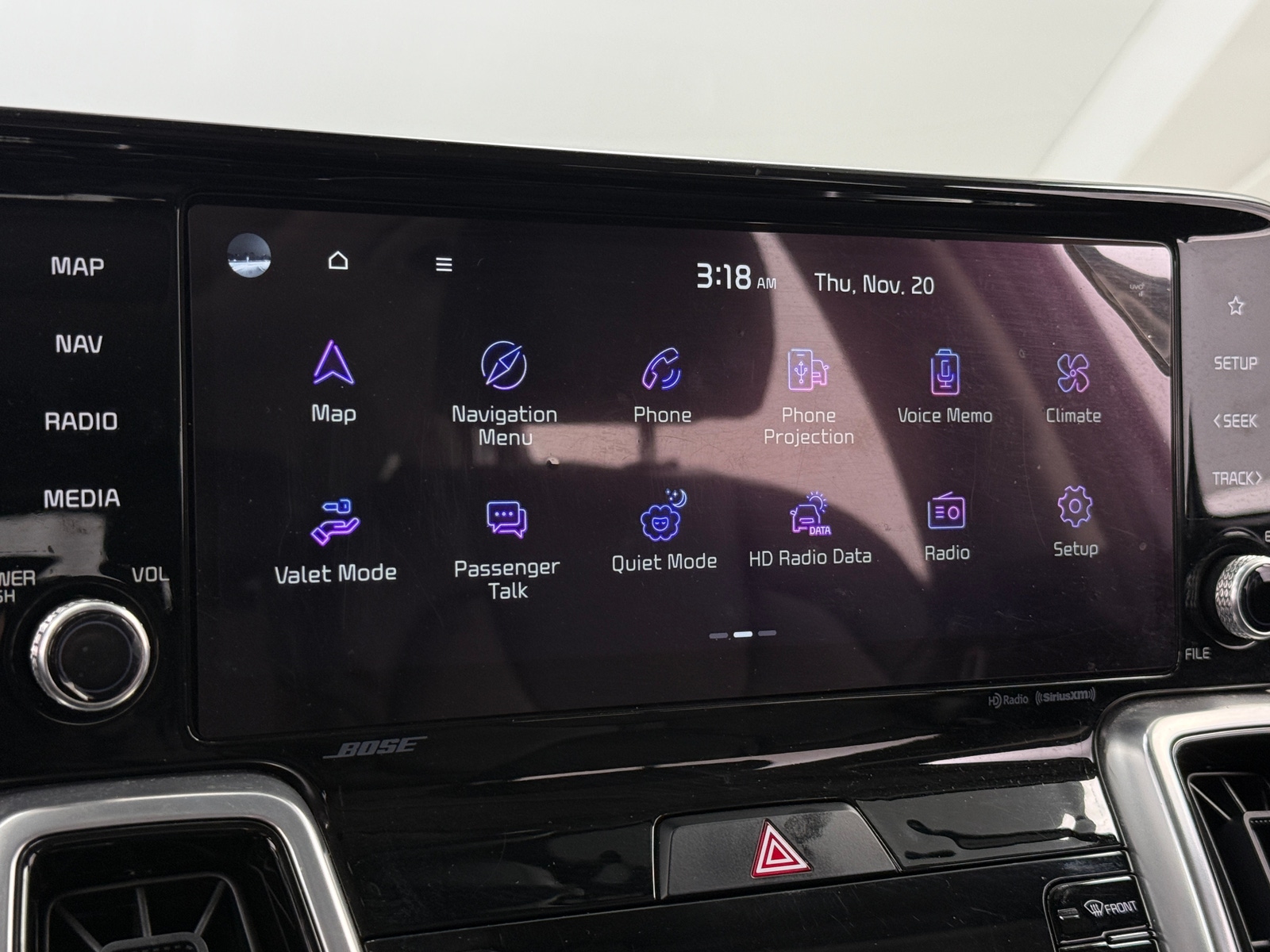 Thumbnail: 2022 Kia Sorento - 3