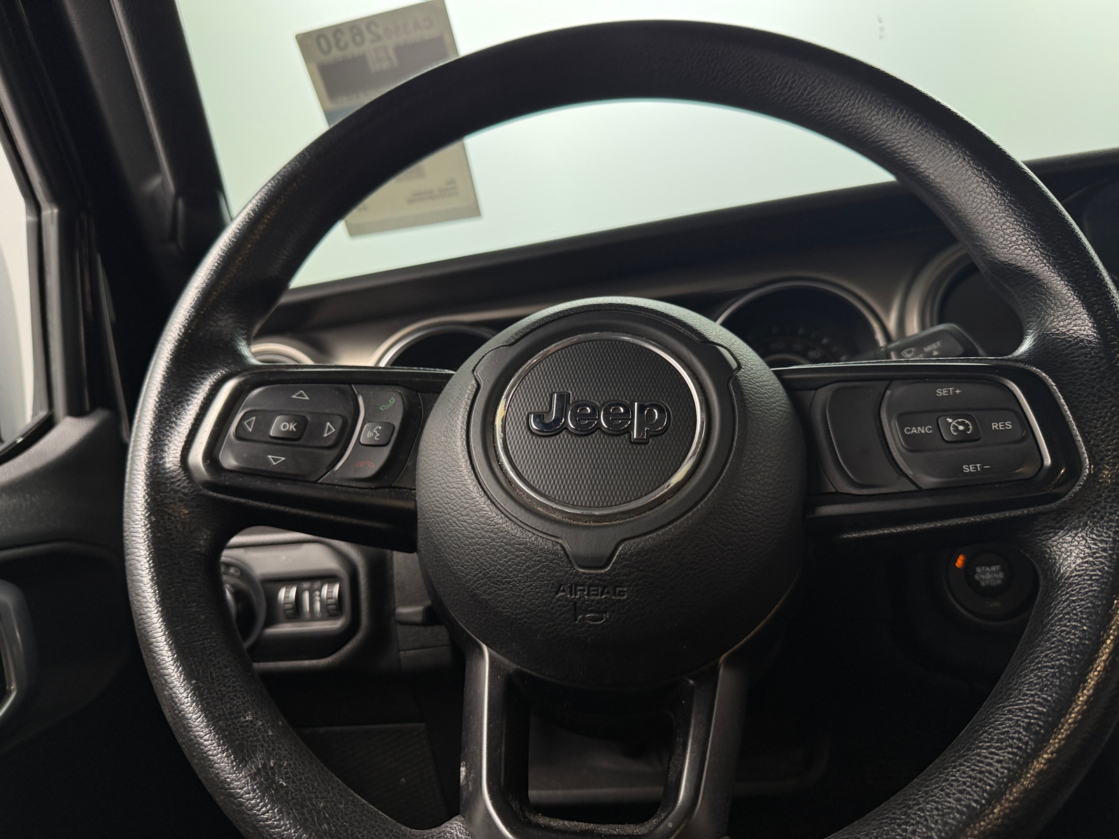 Thumbnail: 2019 Jeep Wrangler - 5