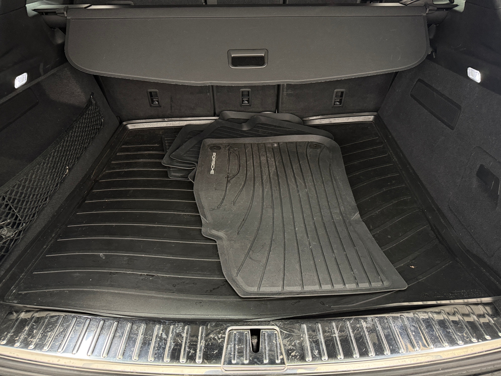 Thumbnail: 2023 Porsche Cayenne - 6