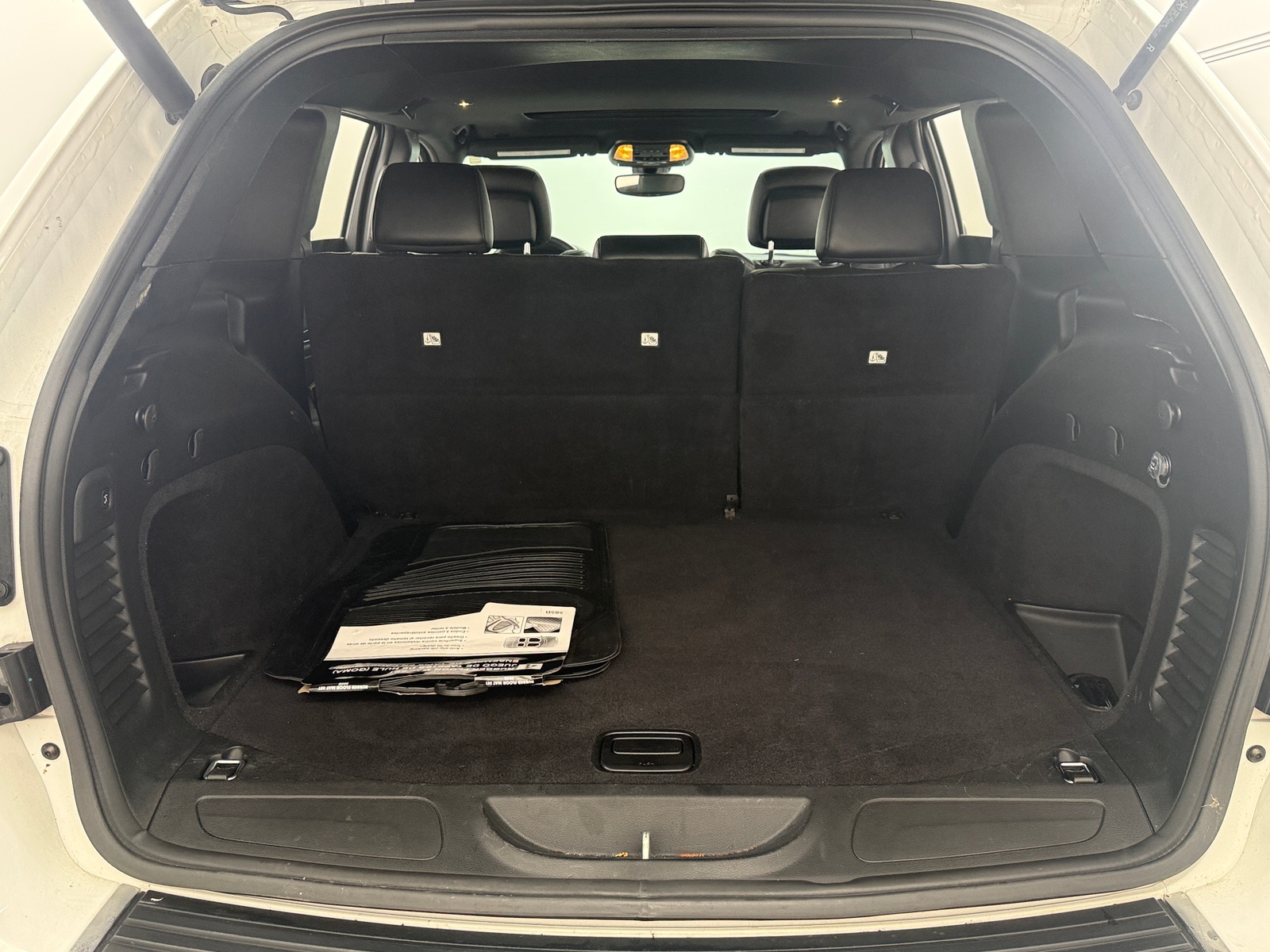 Thumbnail: 2020 Jeep Grand Cherokee - 6