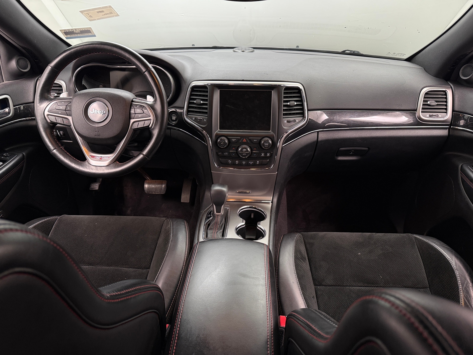 Thumbnail: 2017 Jeep Grand Cherokee - 2