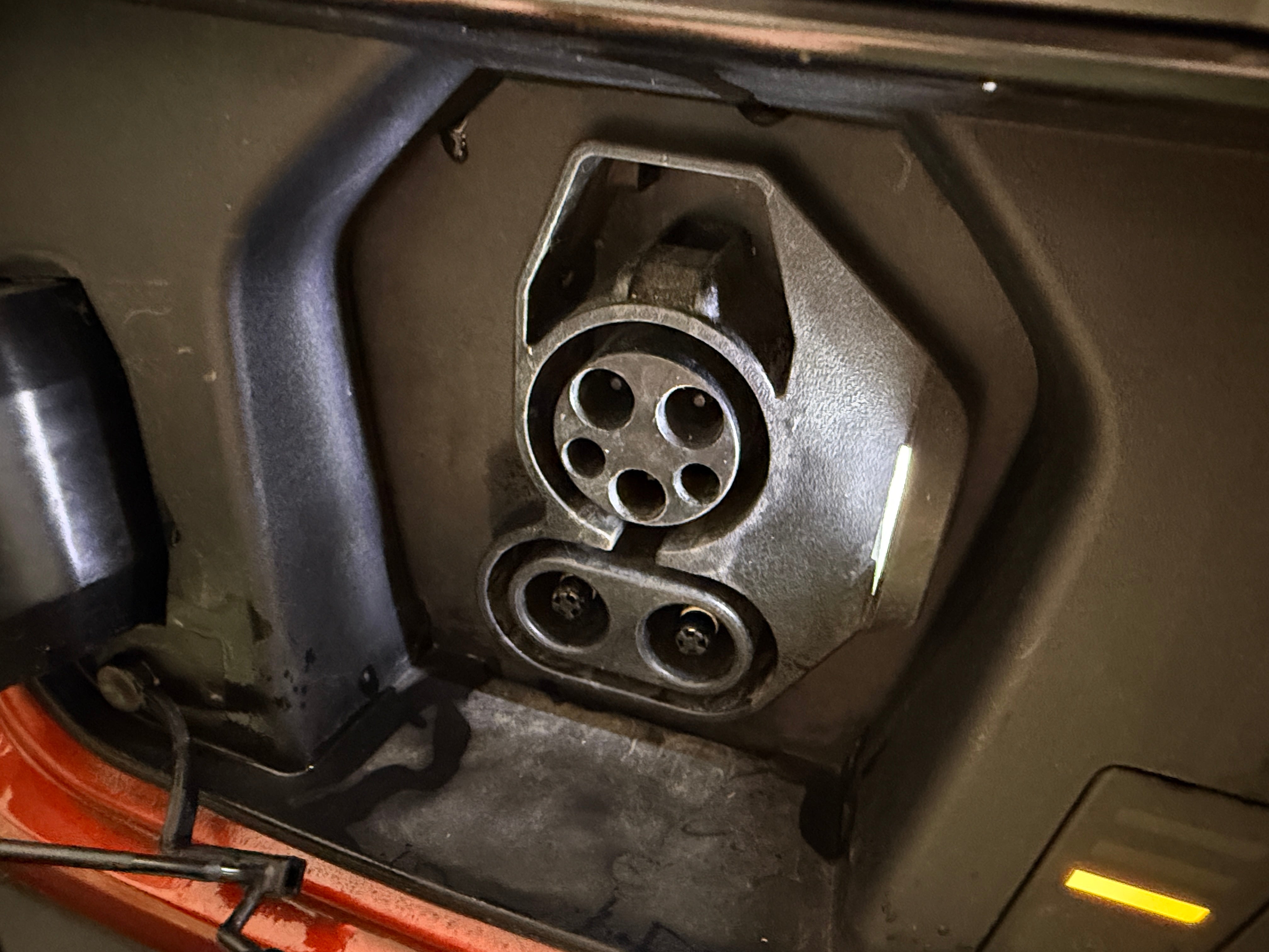 Used 2023 Kia Niro Wind with VIN KNDCR3L18P5042809 for sale in Oak Creek, WI