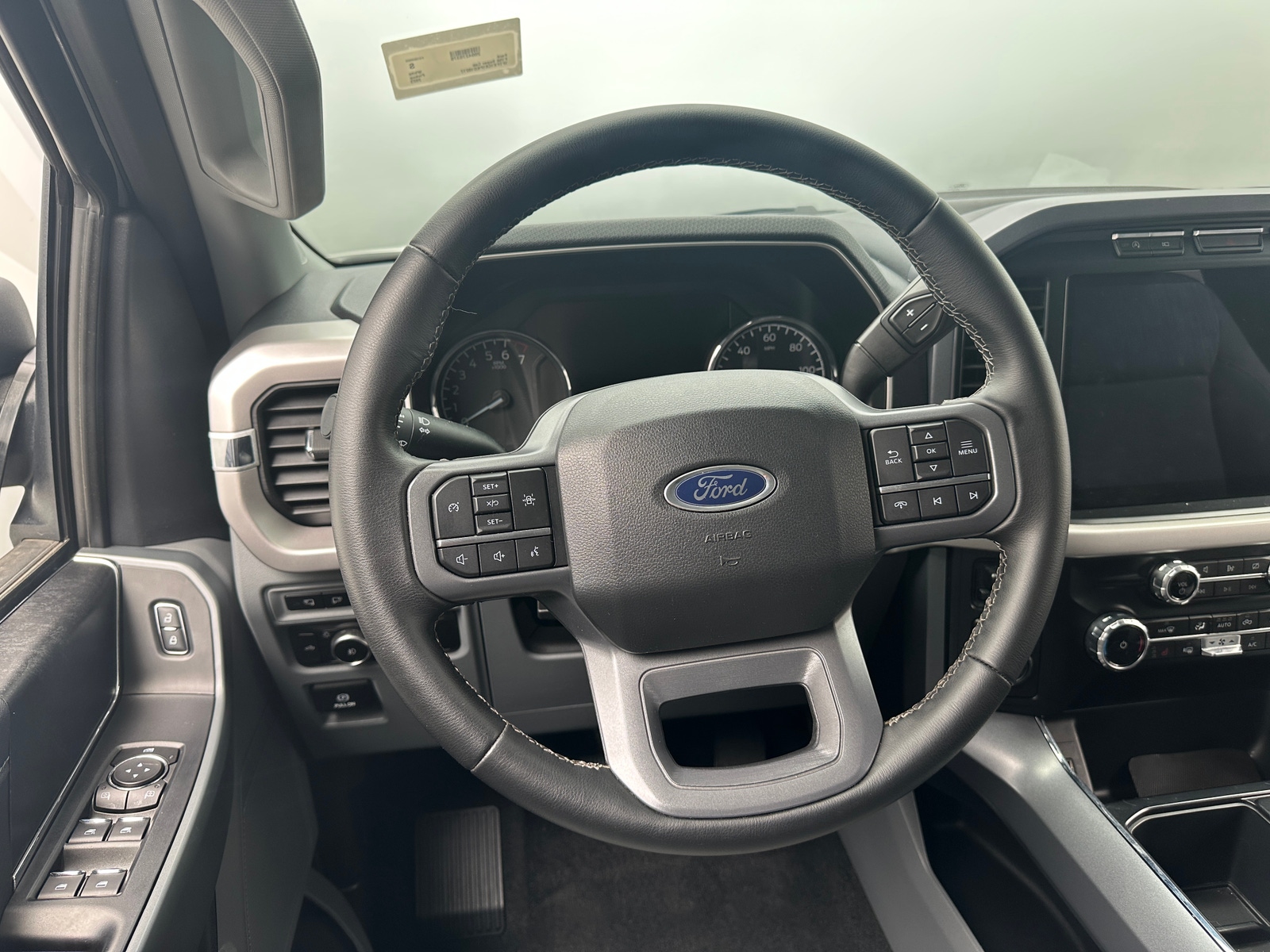 Thumbnail: 2023 Ford Econoline - 5