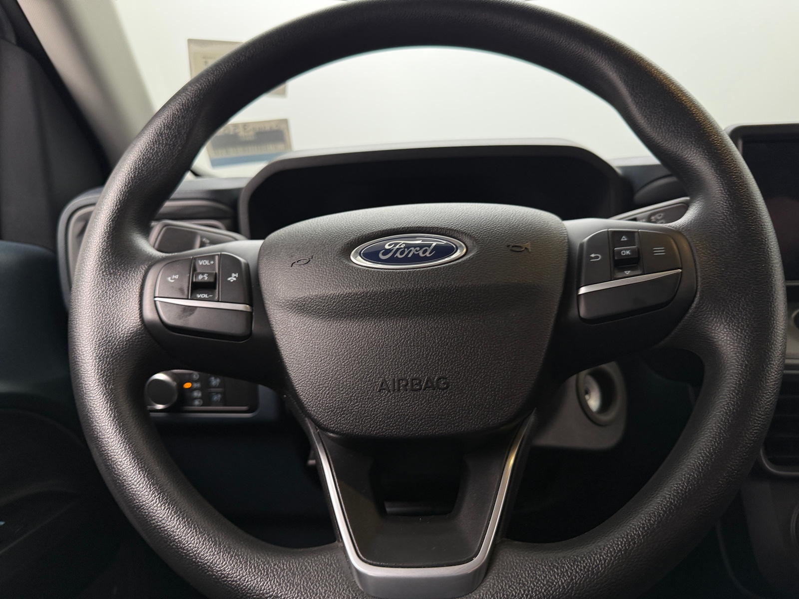 Thumbnail: 2022 Ford Maverick - 5