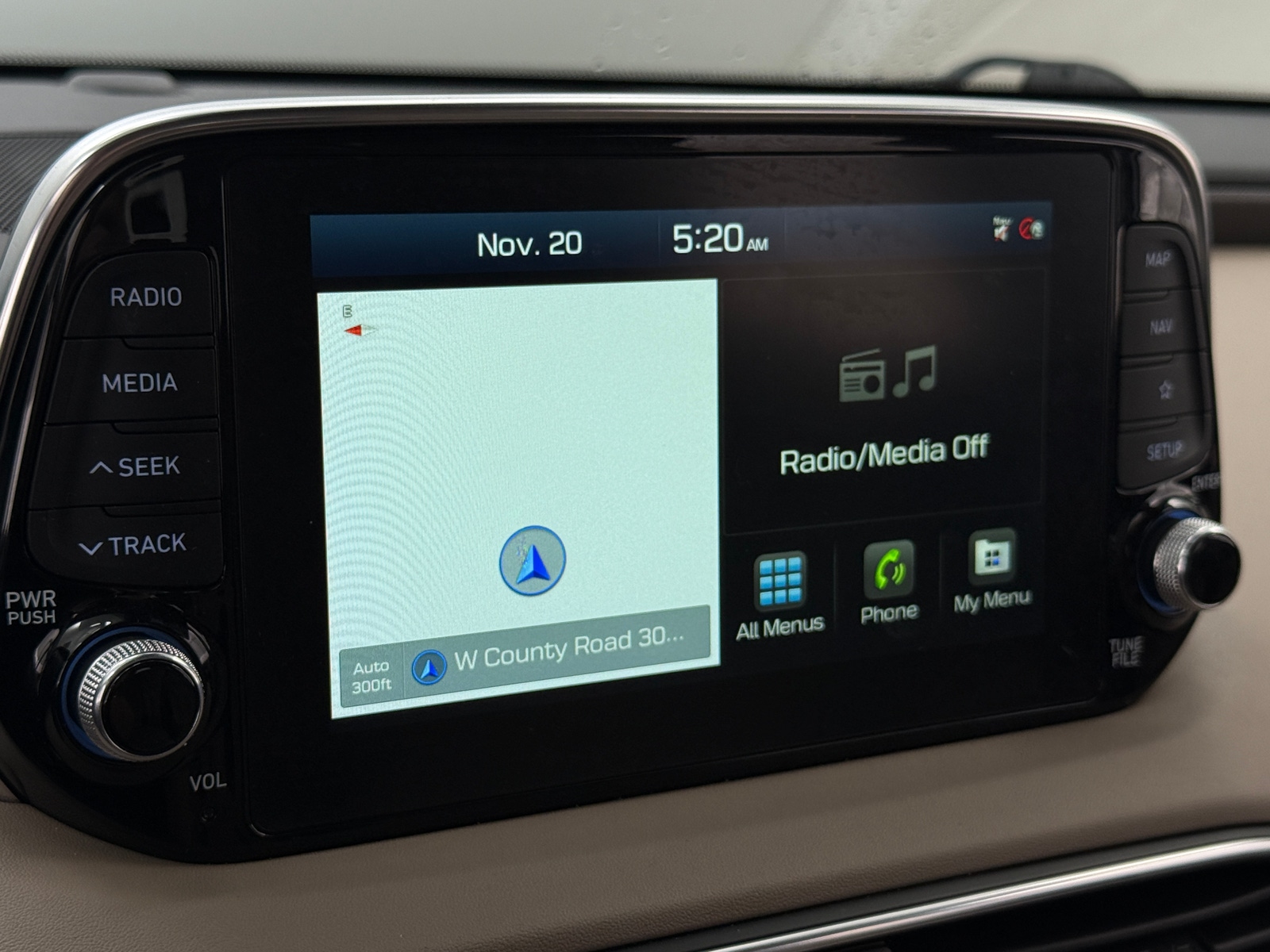 Thumbnail: 2020 Hyundai Santa Fe - 3