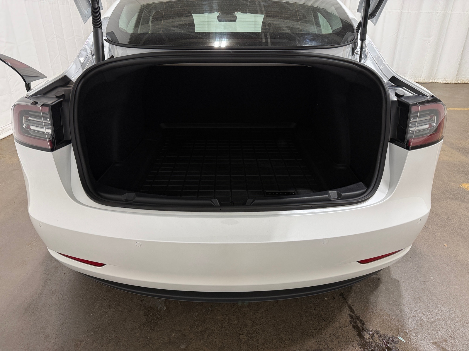 Thumbnail: 2021 Tesla Model 3 - 6