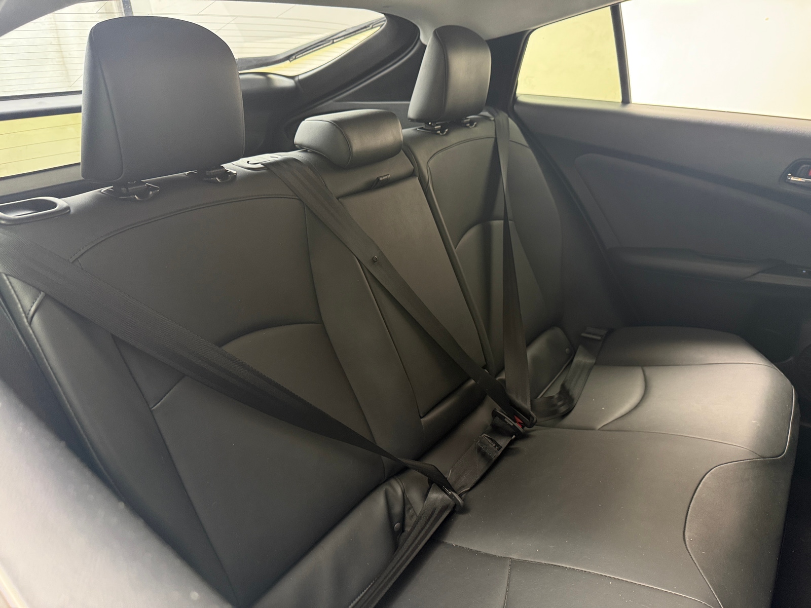 Thumbnail: 2016 Toyota Prius - 6