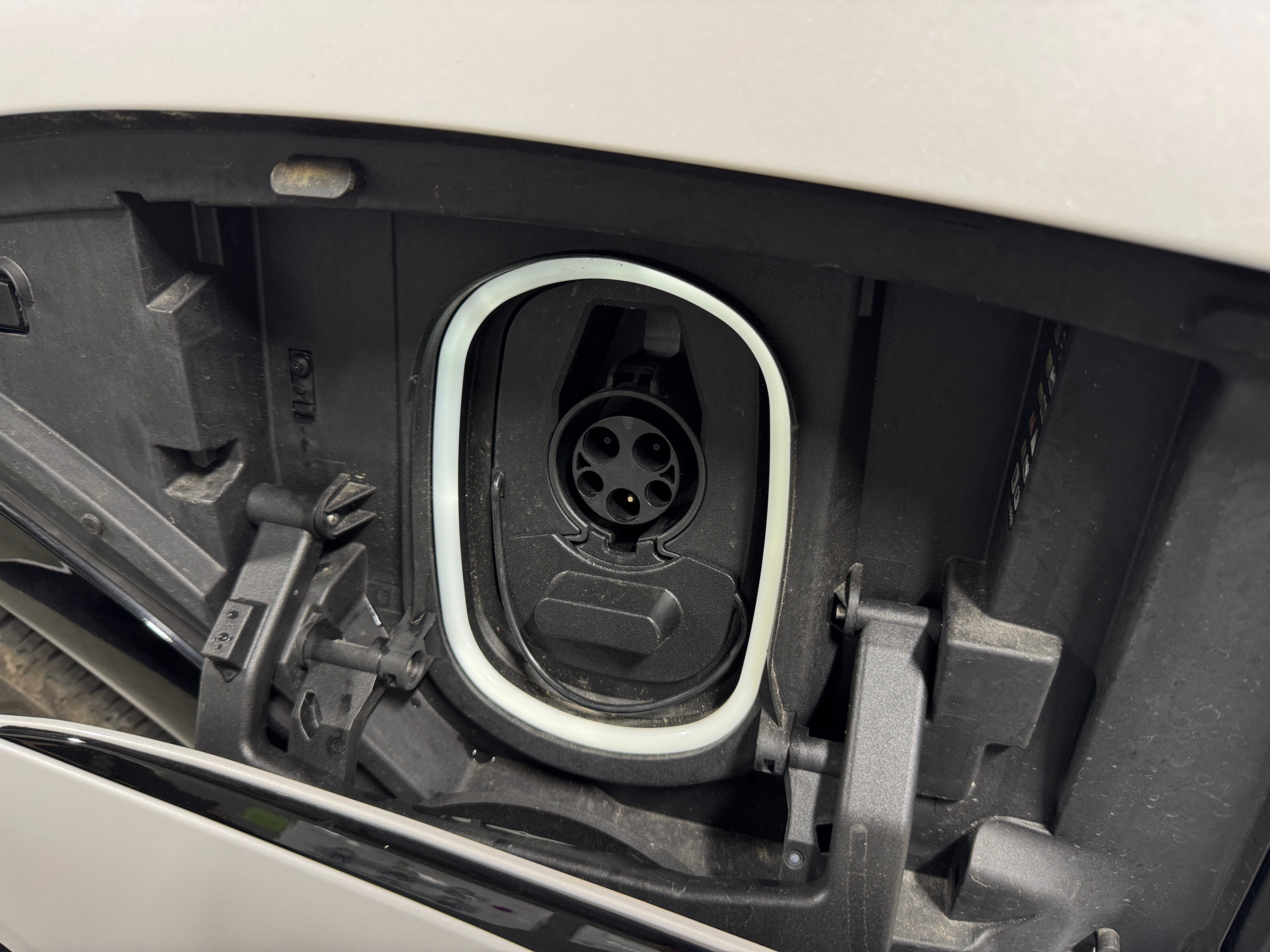 Used 2025 Chevrolet Blazer EV RS with VIN 3GNKD1RJ6SS121276 for sale in Oak Creek, WI