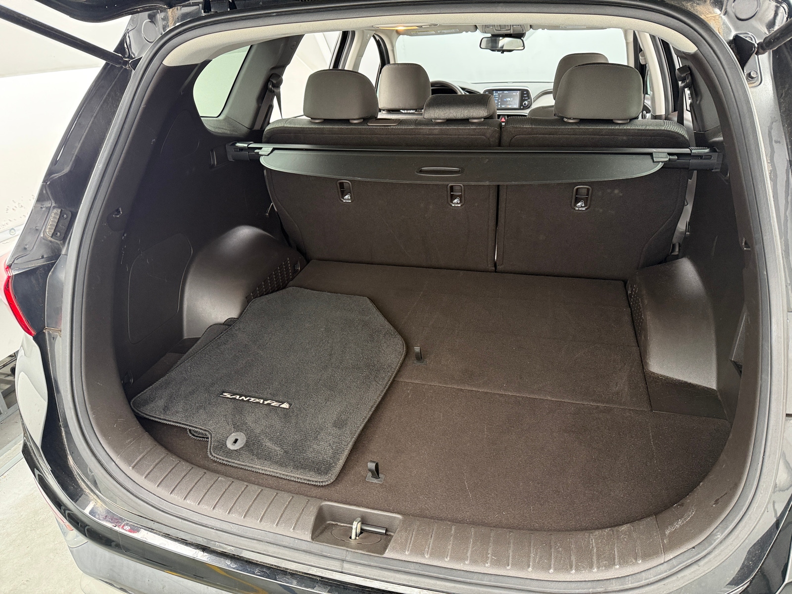 Thumbnail: 2020 Hyundai Santa Fe - 7