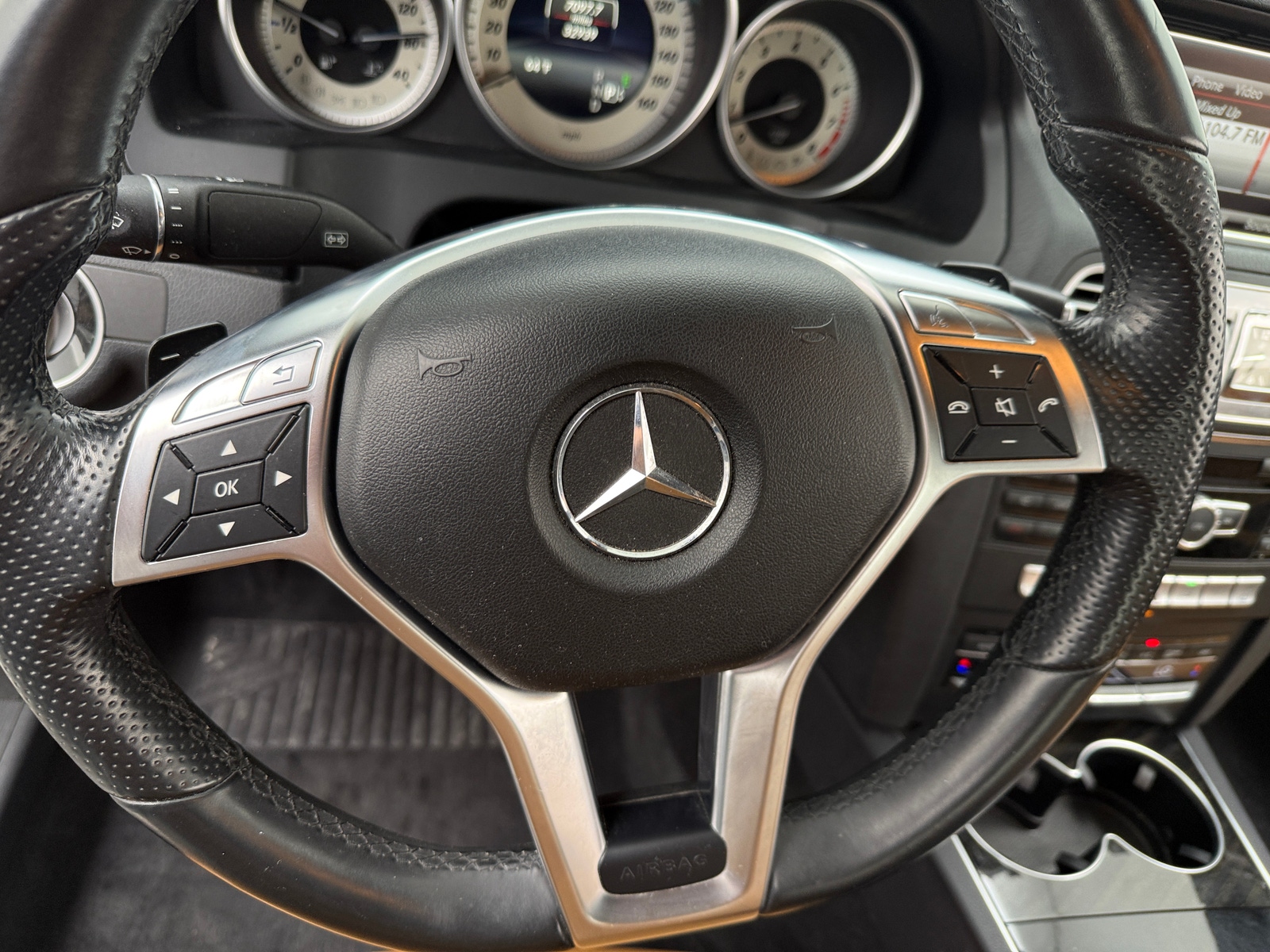 Thumbnail: 2015 Mercedes-Benz E-Class - 3