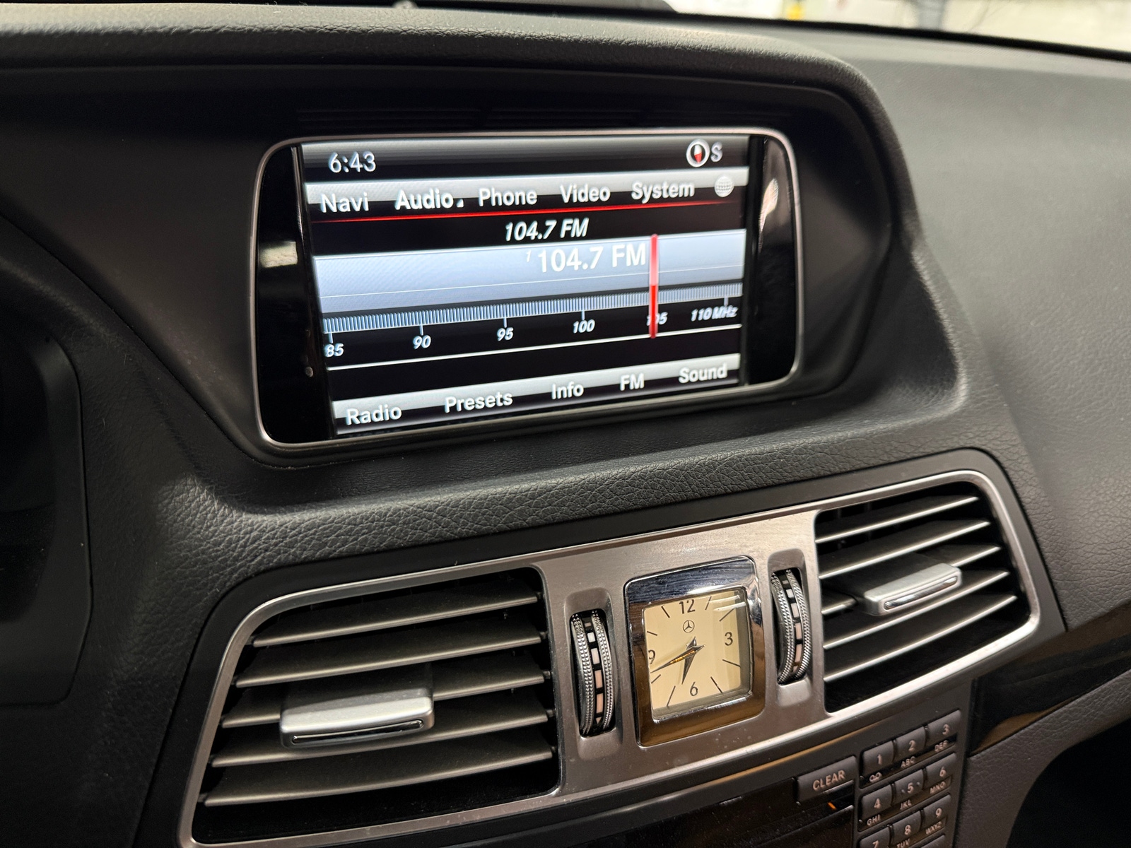 Thumbnail: 2015 Mercedes-Benz E-Class - 2