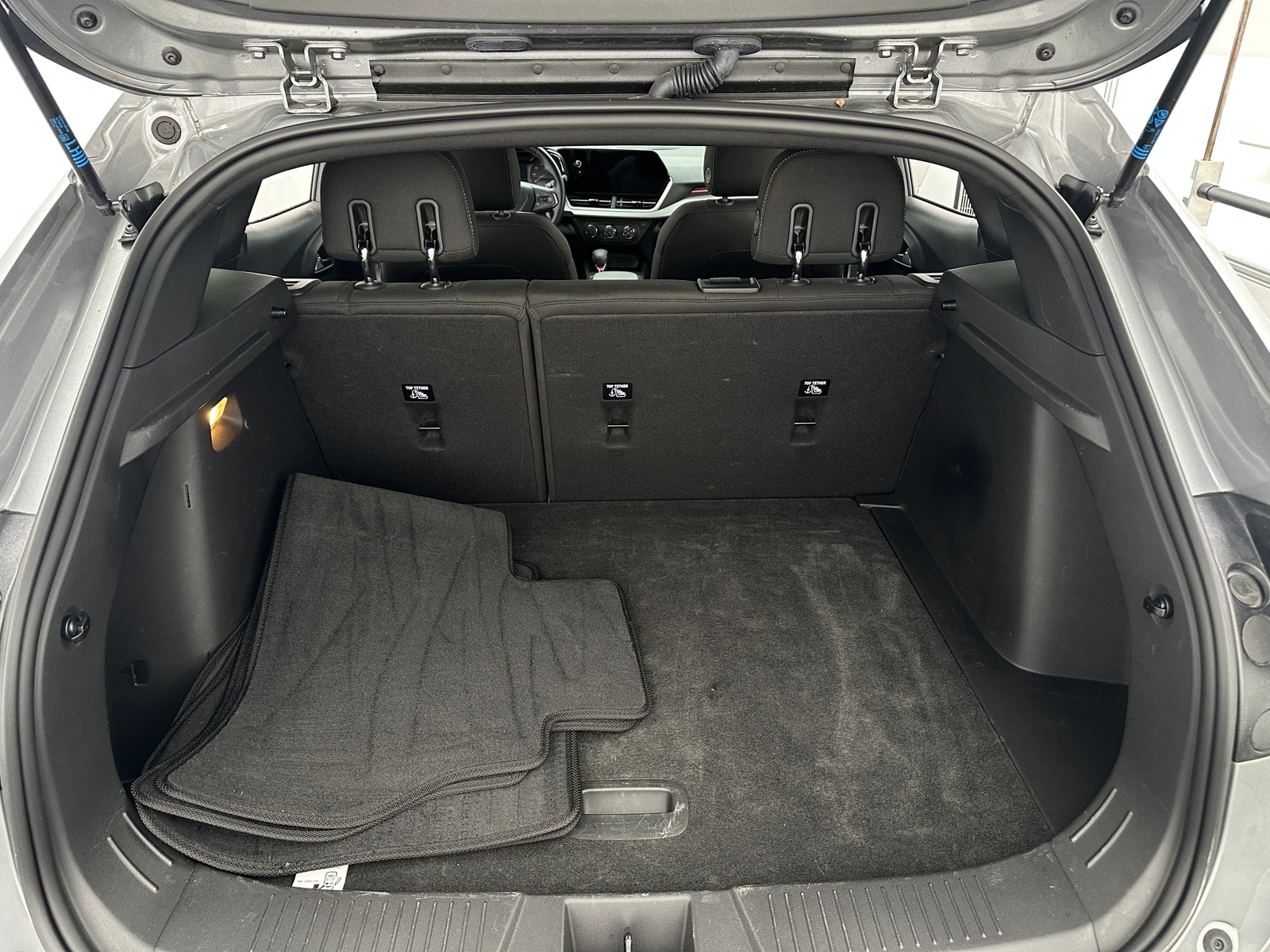 Thumbnail: 2024 Chevrolet Trax - 7