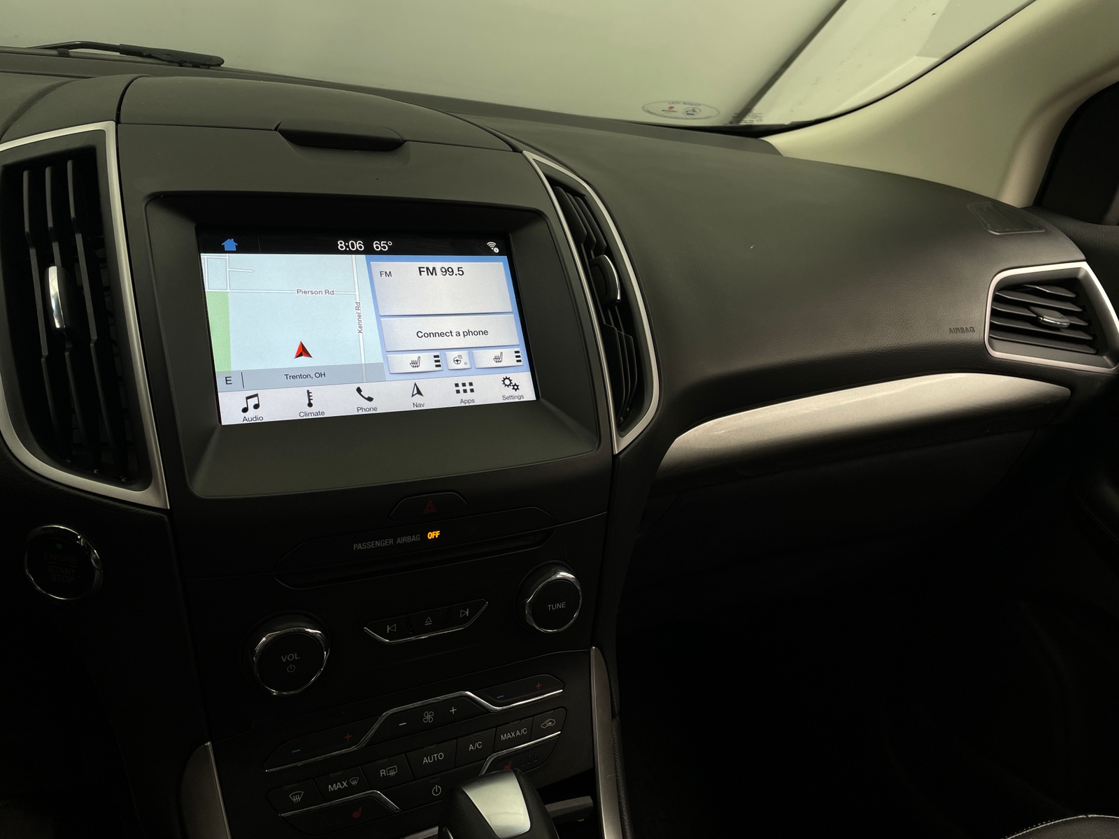 Thumbnail: 2018 Ford Edge - 3