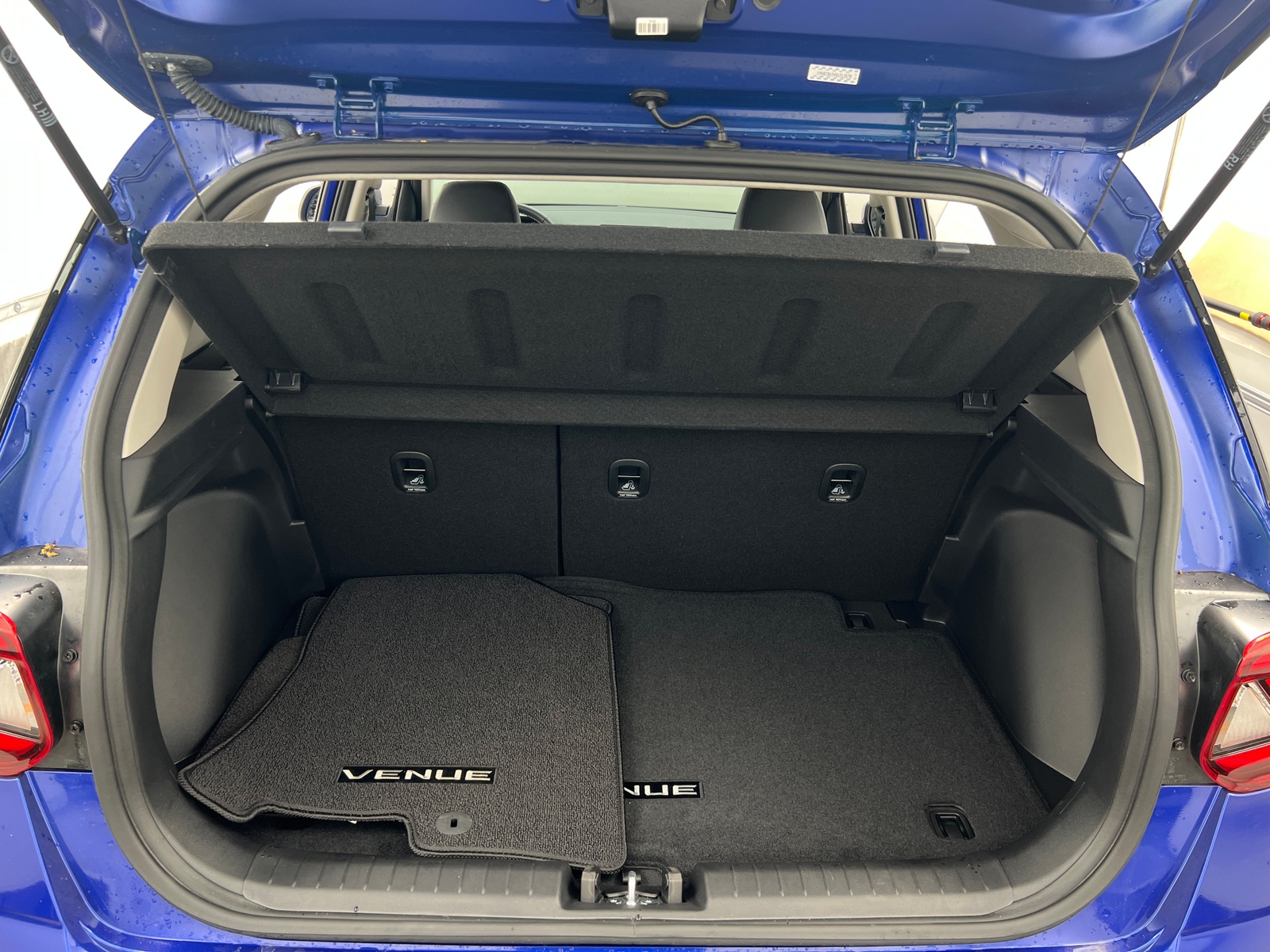 Thumbnail: 2024 Hyundai Venue - 7