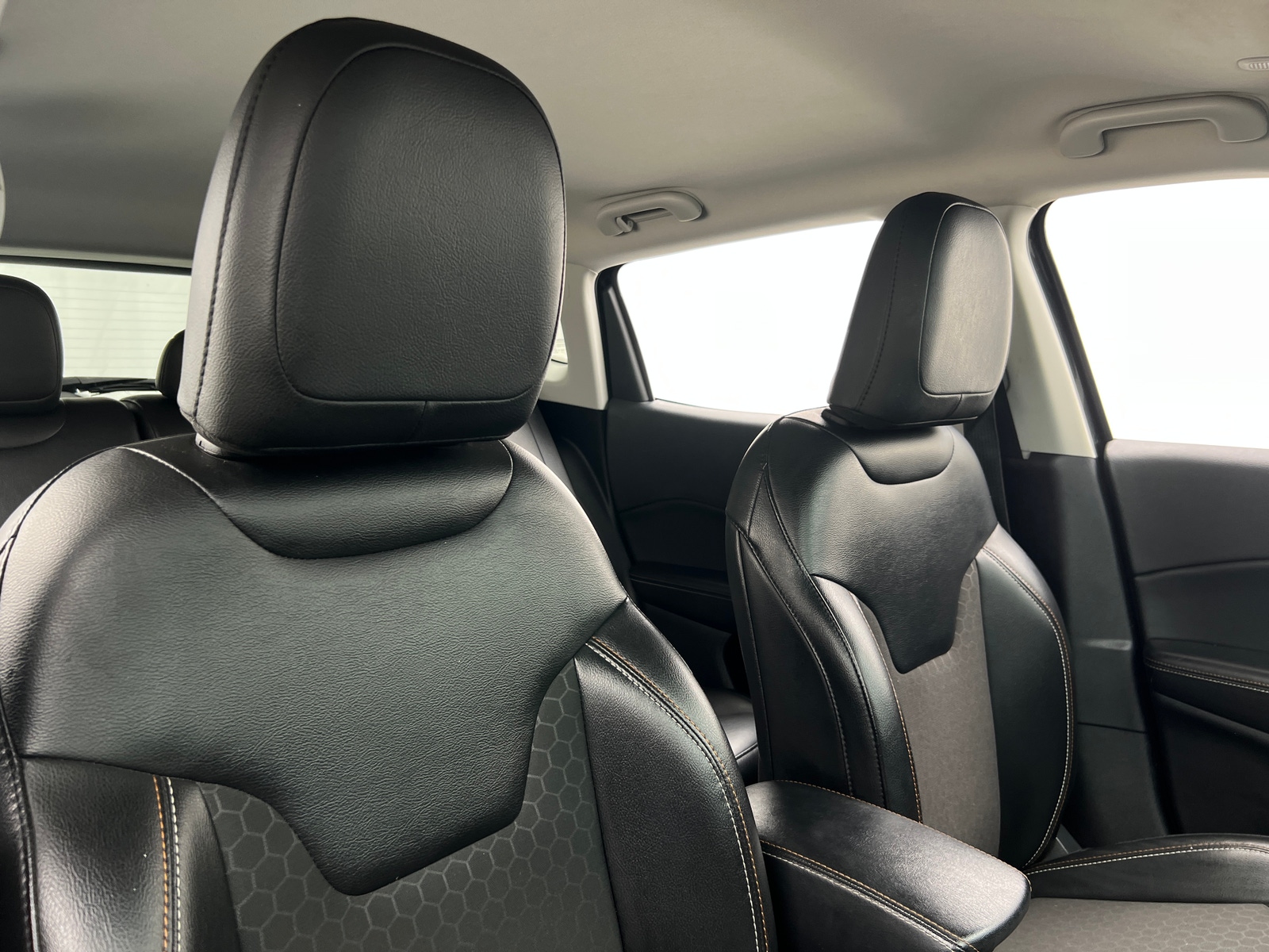 Thumbnail: 2020 Jeep Compass - 2