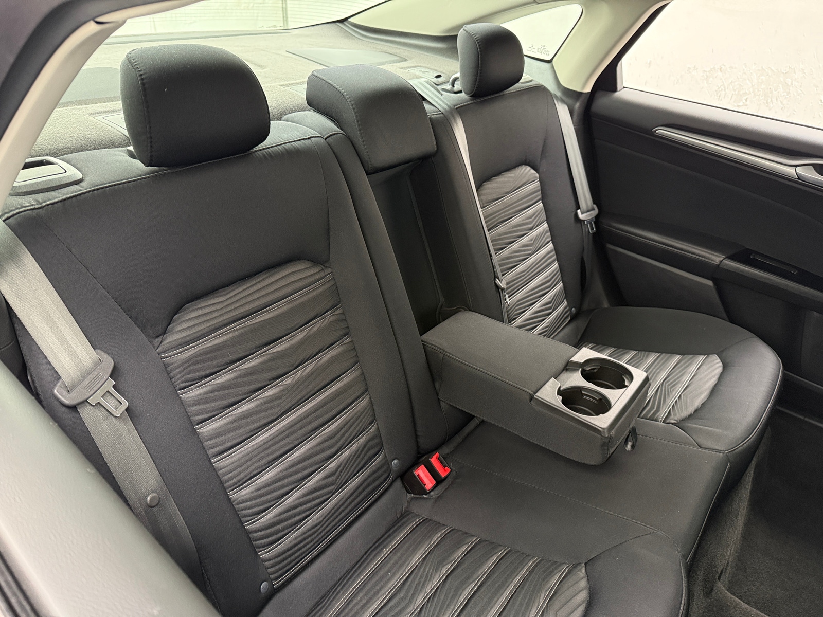 Thumbnail: 2016 Ford Fusion - 6