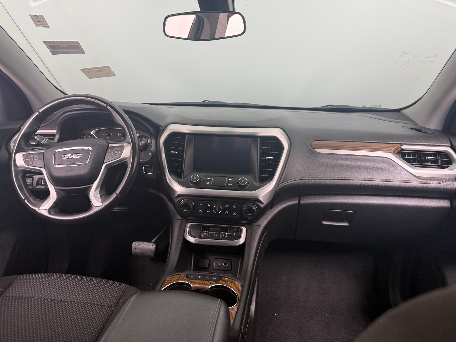 Thumbnail: 2020 GMC Acadia - 3