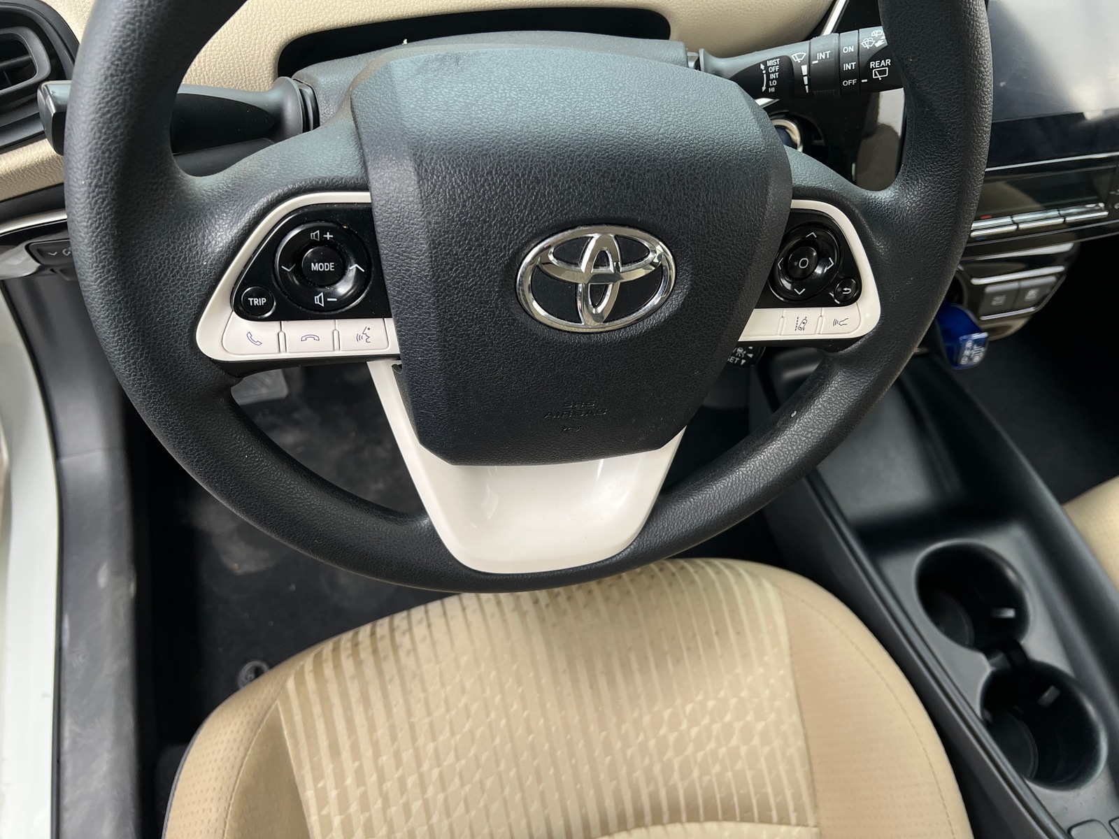 Thumbnail: 2018 Toyota Prius - 5