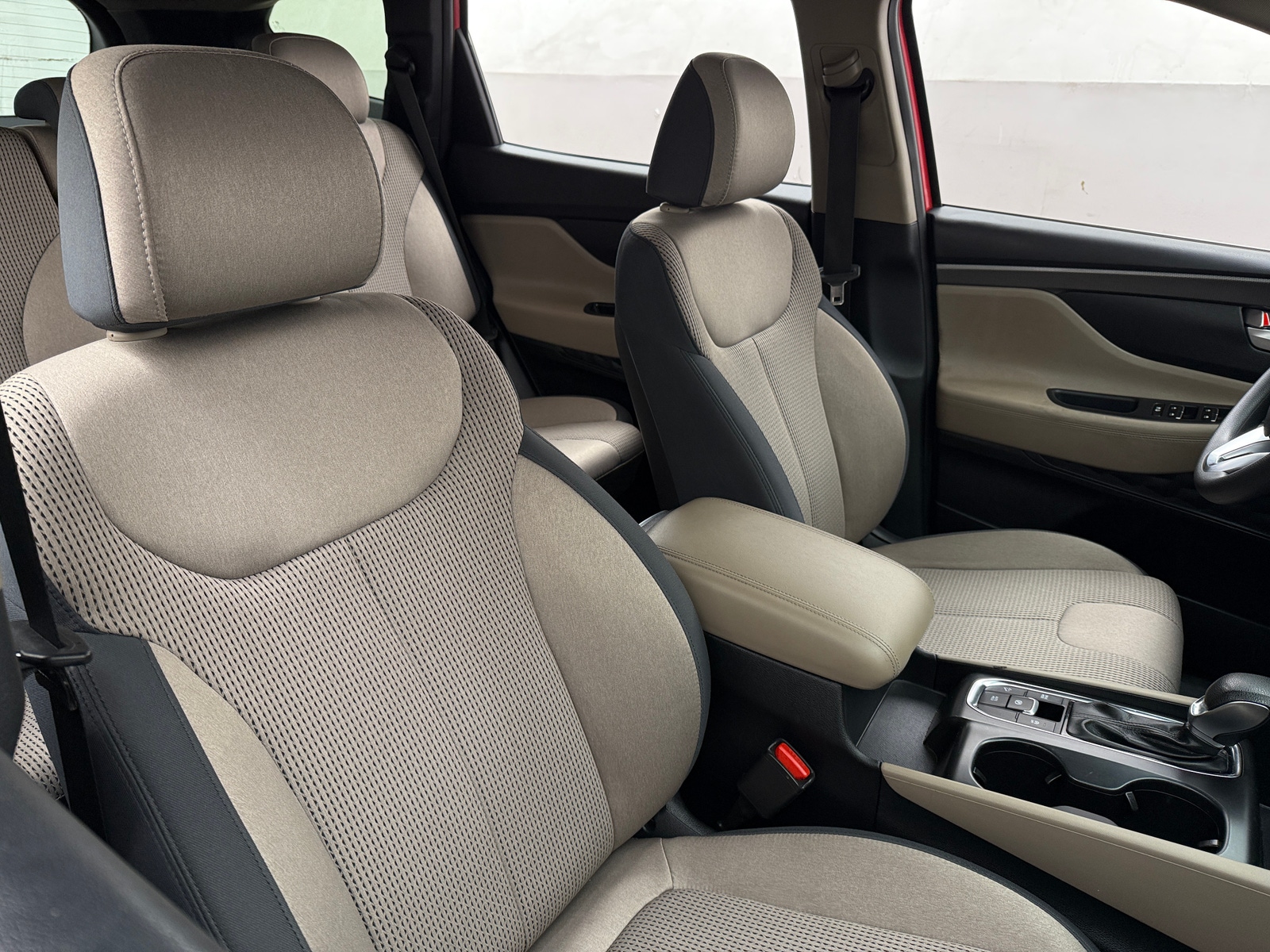 Thumbnail: 2020 Hyundai Santa Fe - 2