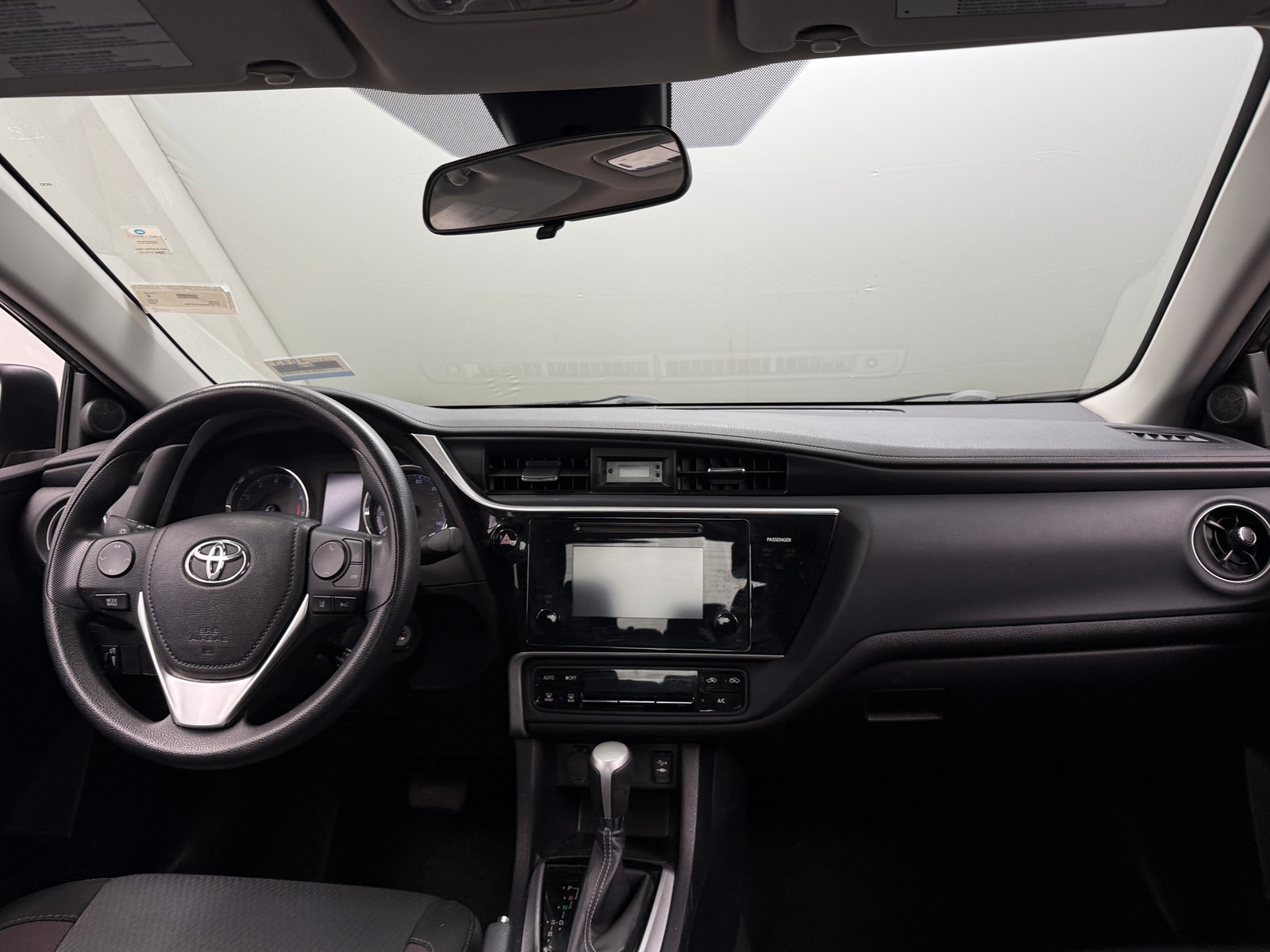 Thumbnail: 2017 Toyota Corolla - 3