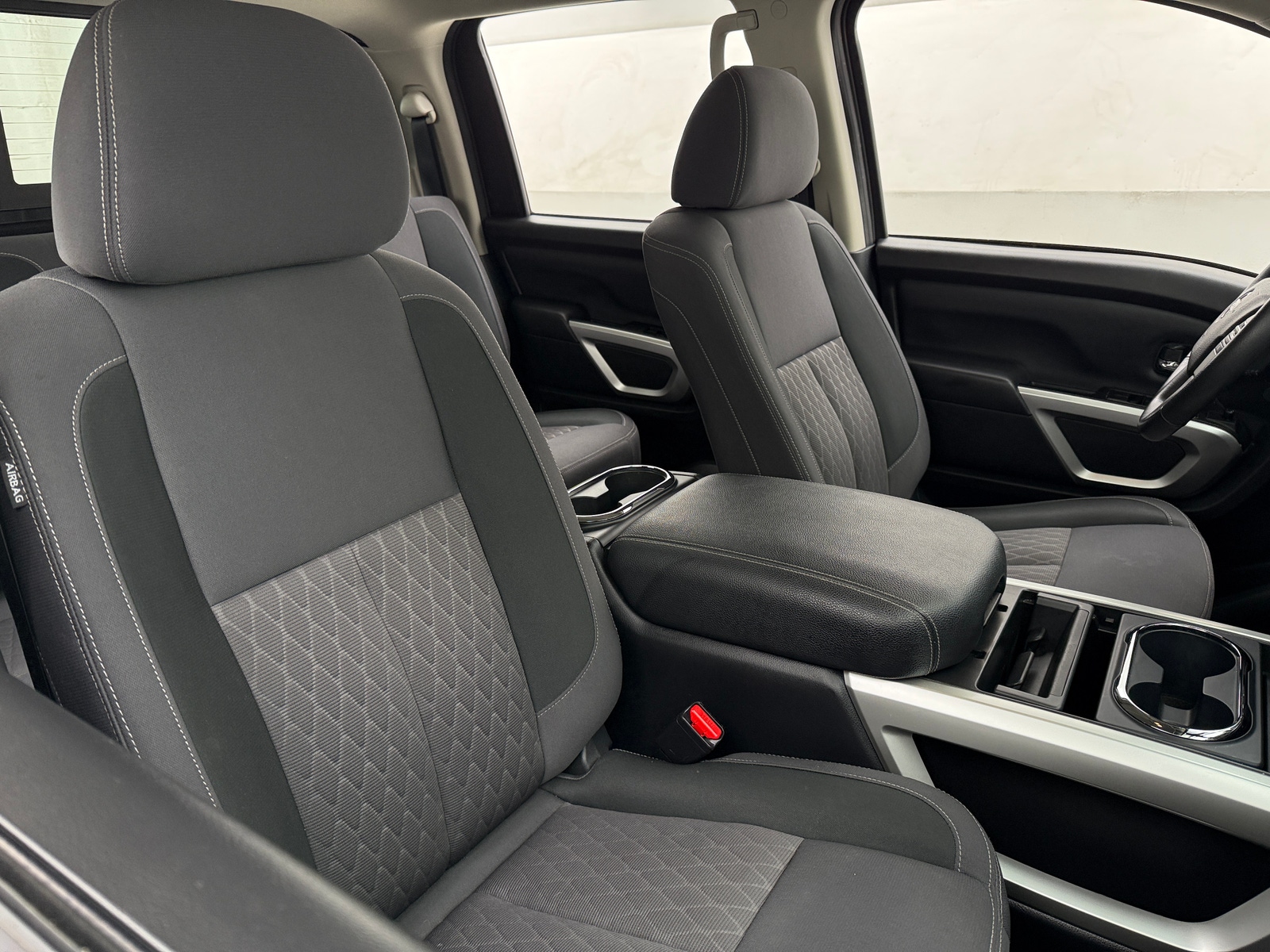 Thumbnail: 2024 Nissan Titan - 2