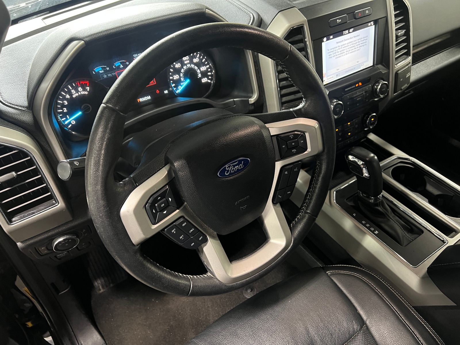 Thumbnail: 2019 Ford Econoline - 5