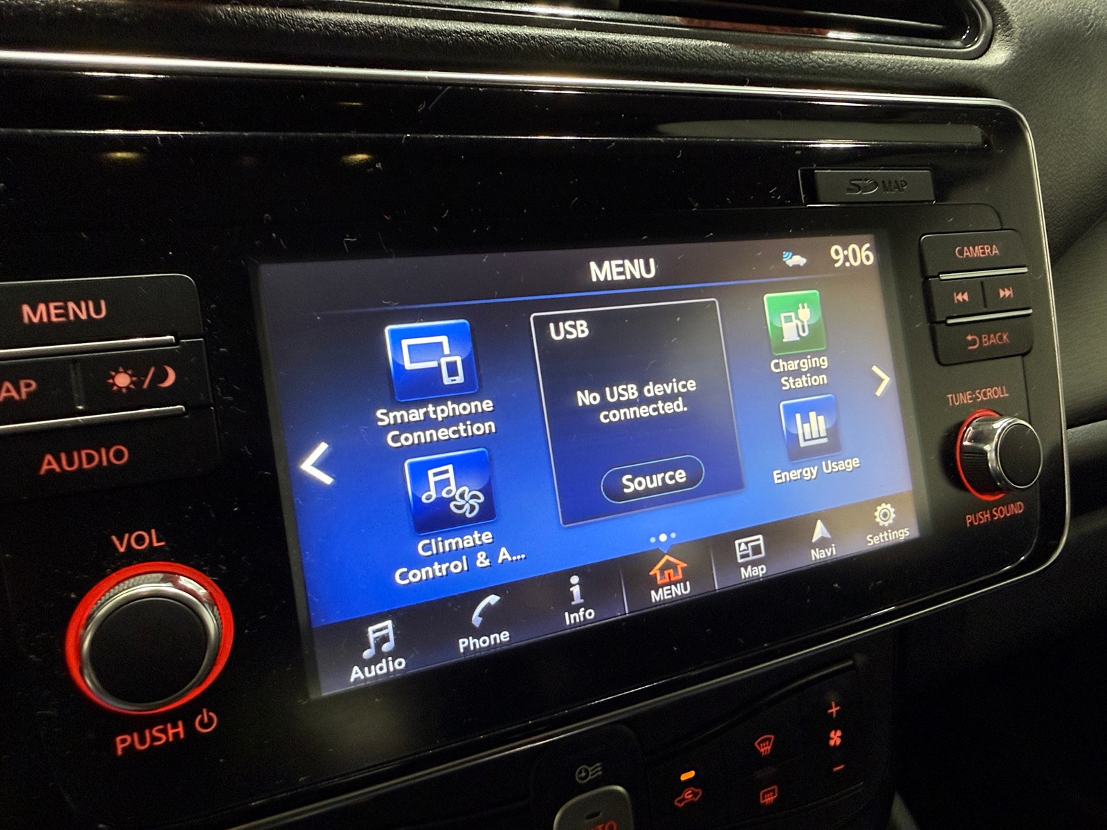 Thumbnail: 2019 Nissan Leaf - 4