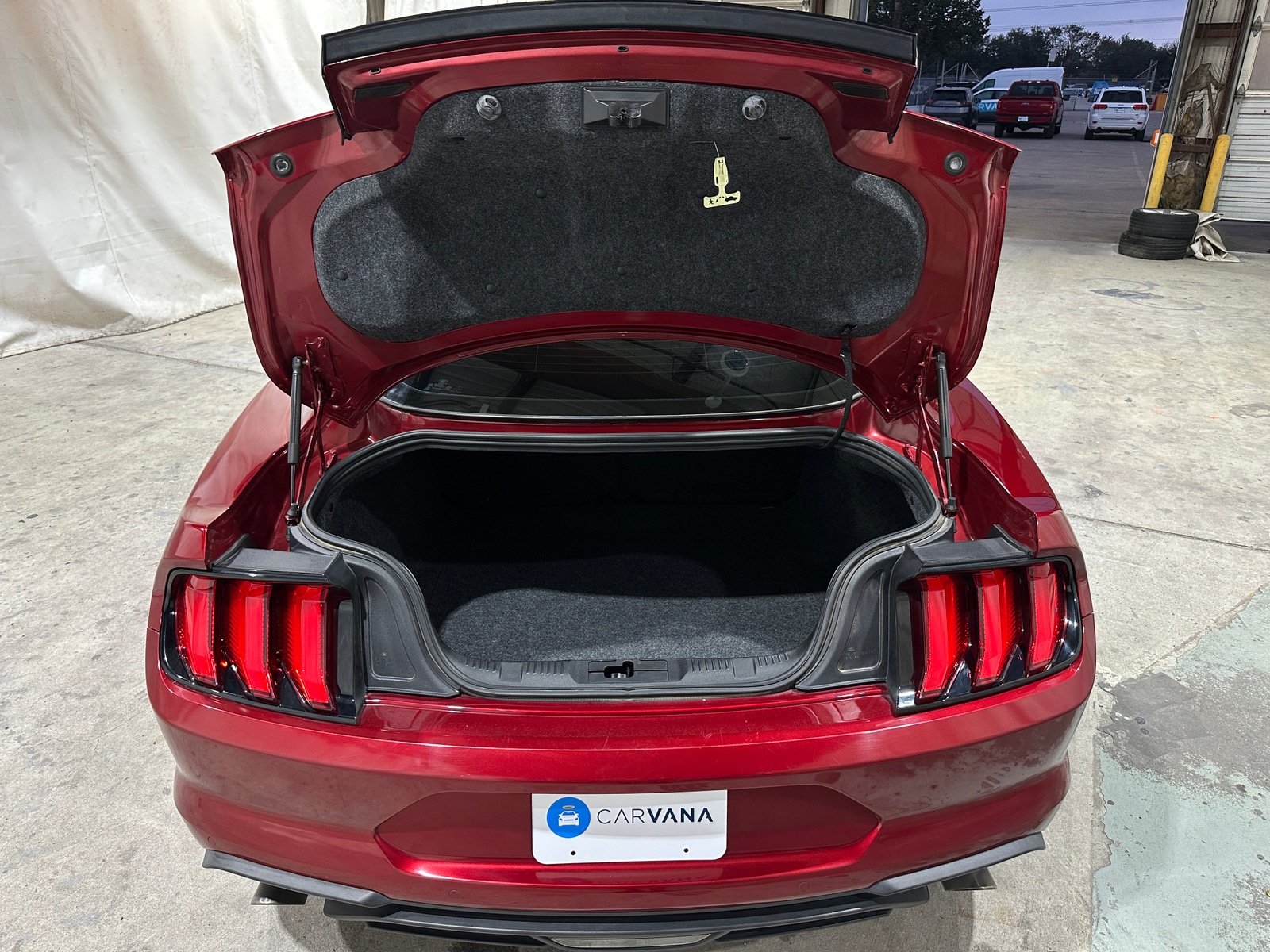 Thumbnail: 2018 Ford Mustang - 5