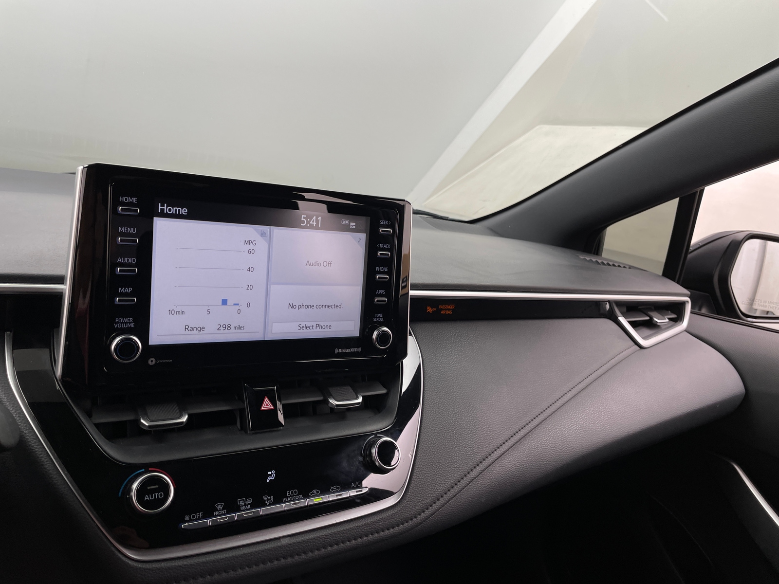 Thumbnail: 2021 Toyota Corolla - 4