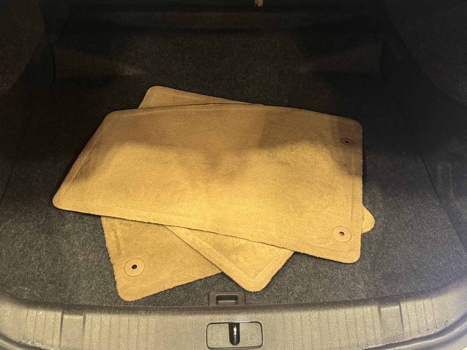 Thumbnail: 2013 Buick LaCrosse - 6