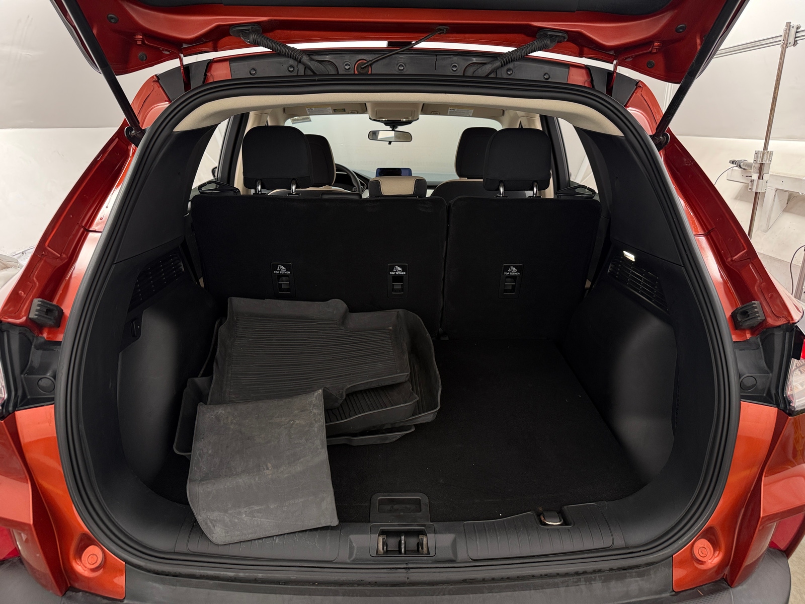 Thumbnail: 2020 Ford Escape - 7