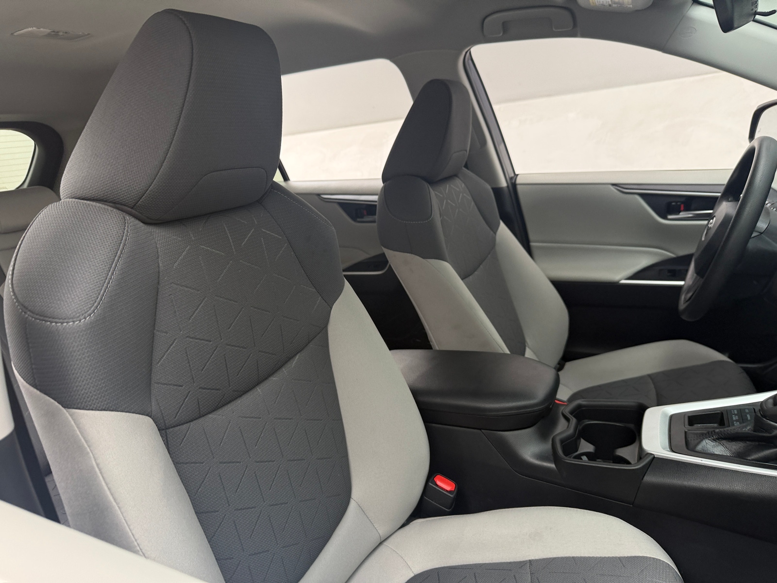 Thumbnail: 2021 Toyota RAV4 - 2