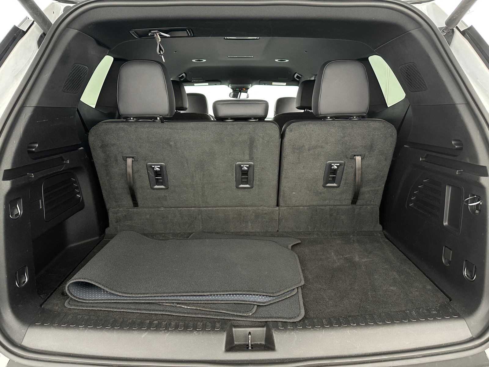 Thumbnail: 2024 GMC Acadia - 6