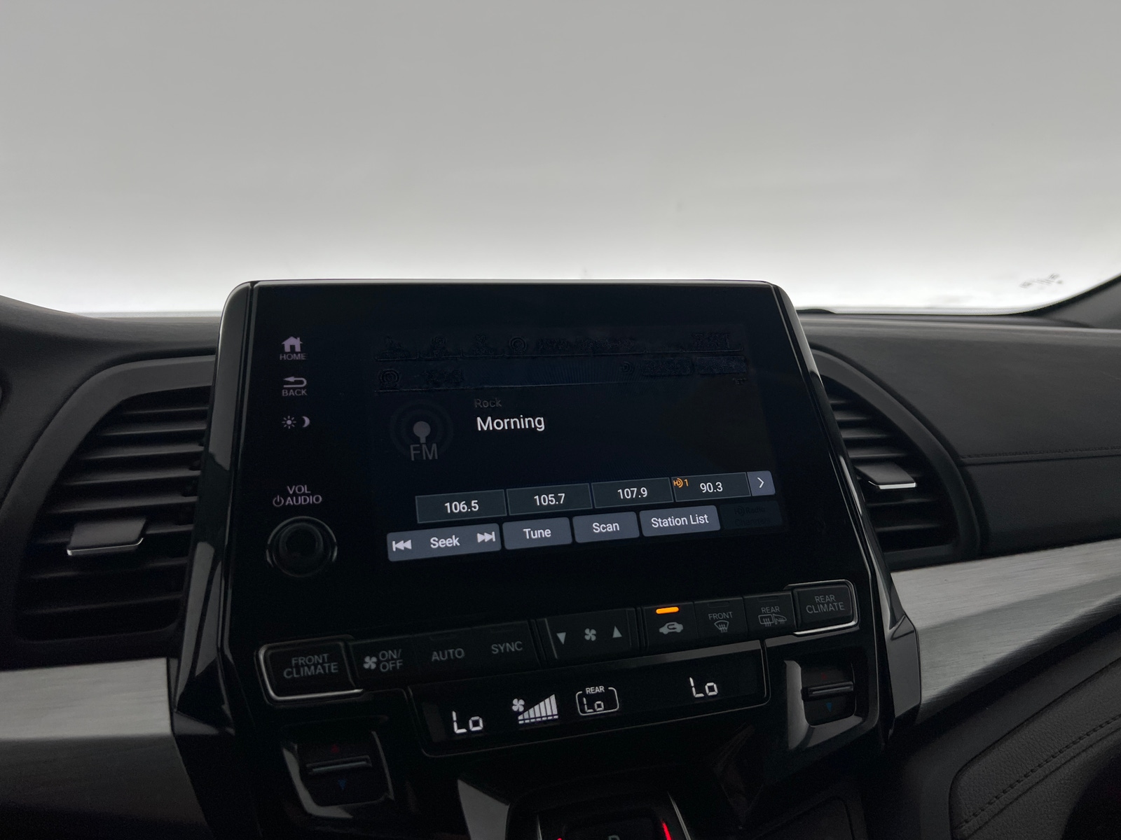 Thumbnail: 2019 Honda Odyssey - 4