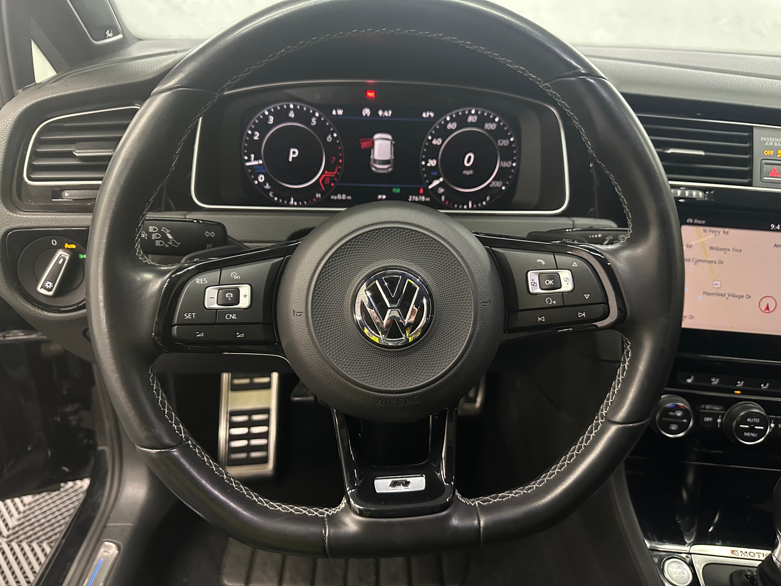 Thumbnail: 2018 Volkswagen Golf - 4