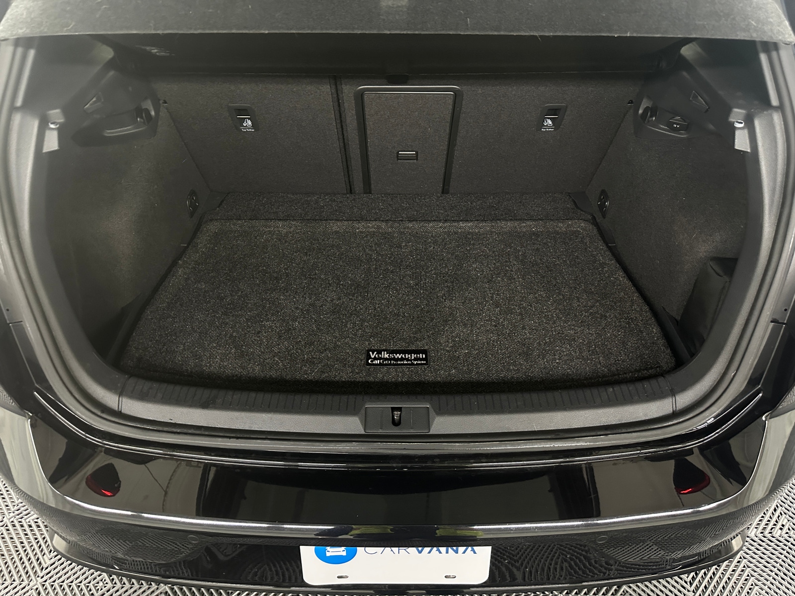 Thumbnail: 2018 Volkswagen Golf - 6