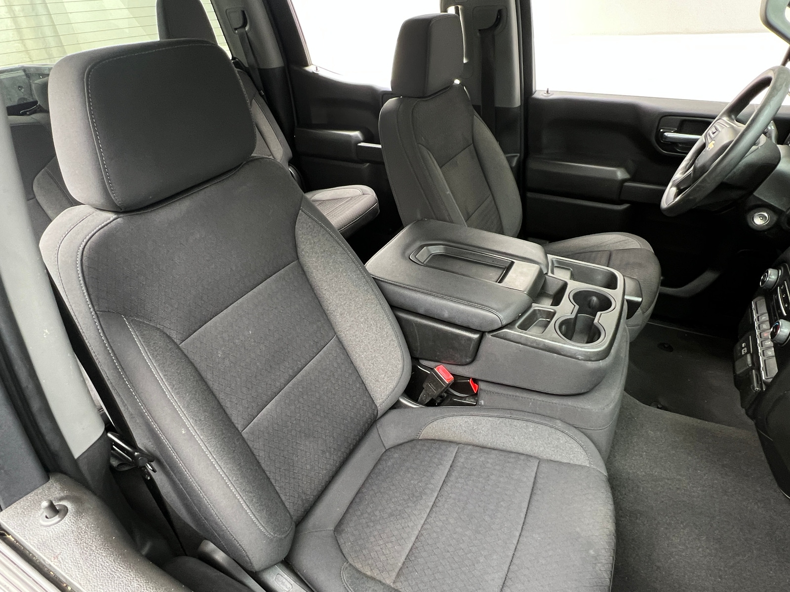 Thumbnail: 2022 Chevrolet Silverado 1500 - 2