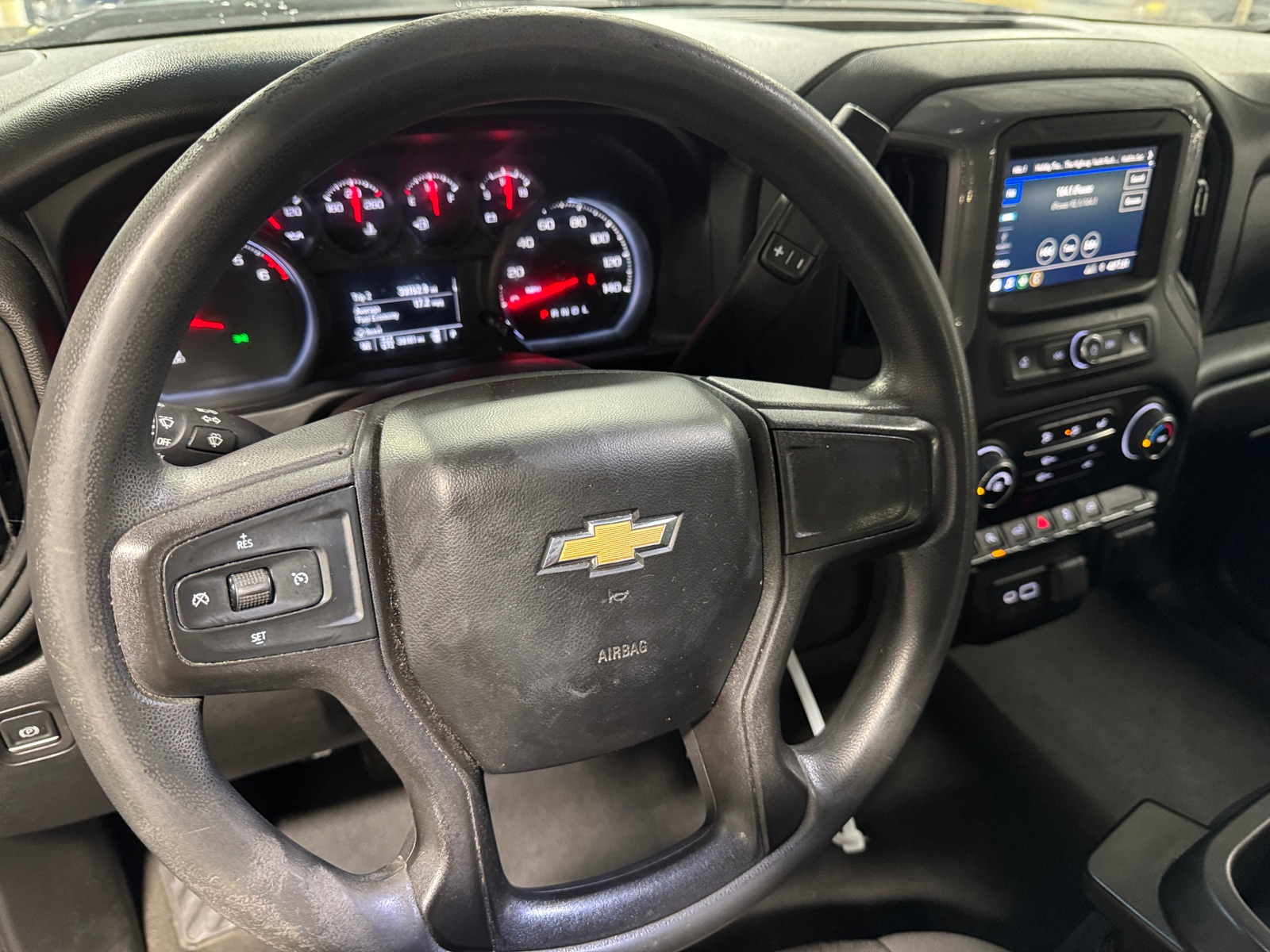 Thumbnail: 2022 Chevrolet Silverado 1500 - 5