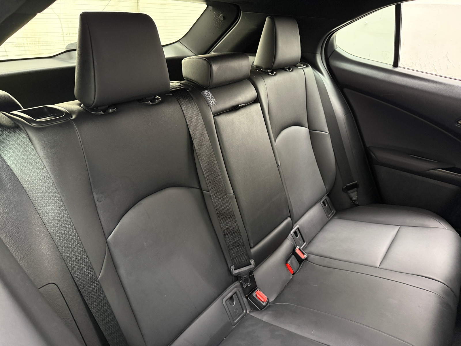 Thumbnail: 2020 Lexus UX - 5