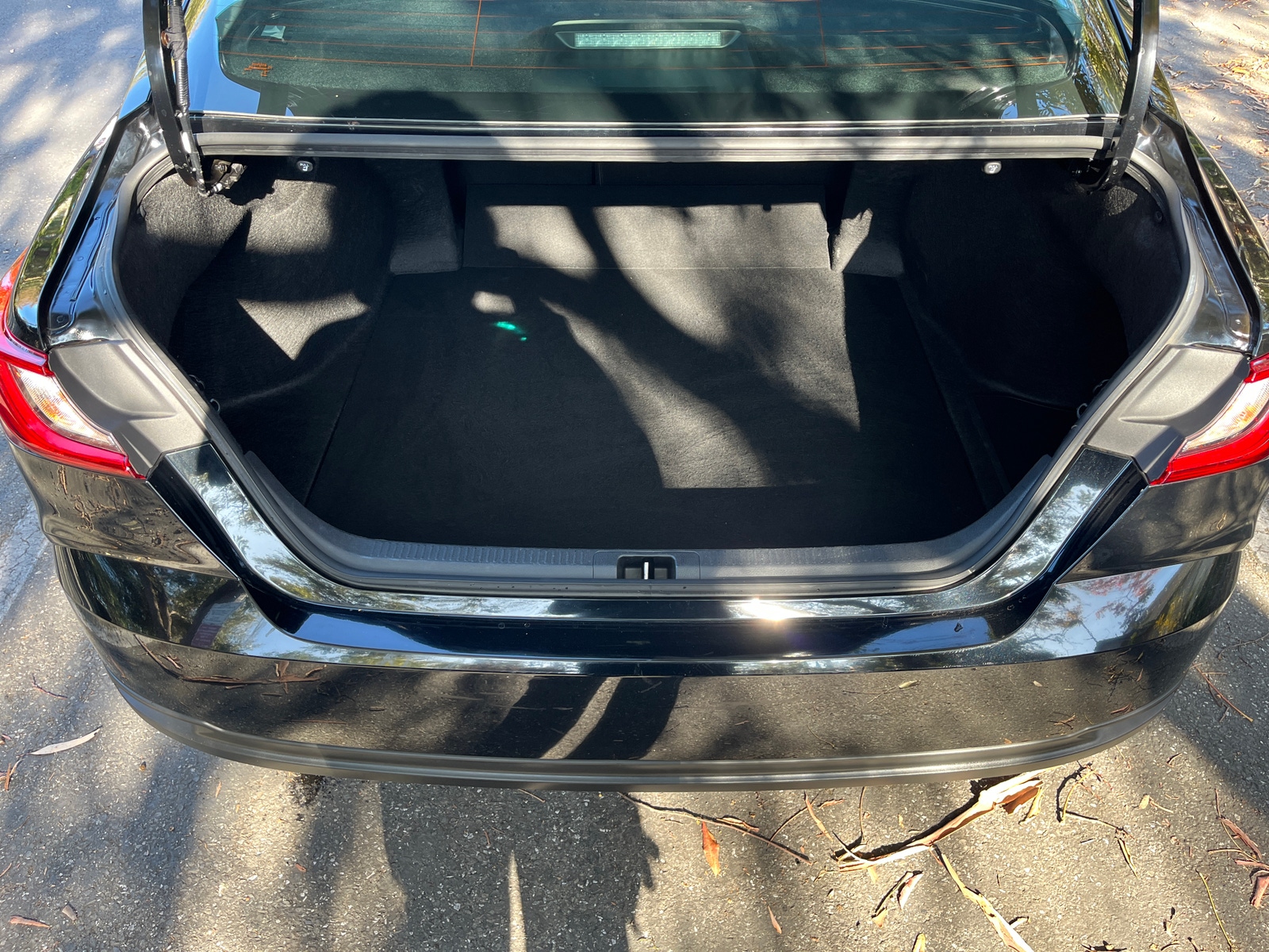 Thumbnail: 2025 Toyota Camry - 6