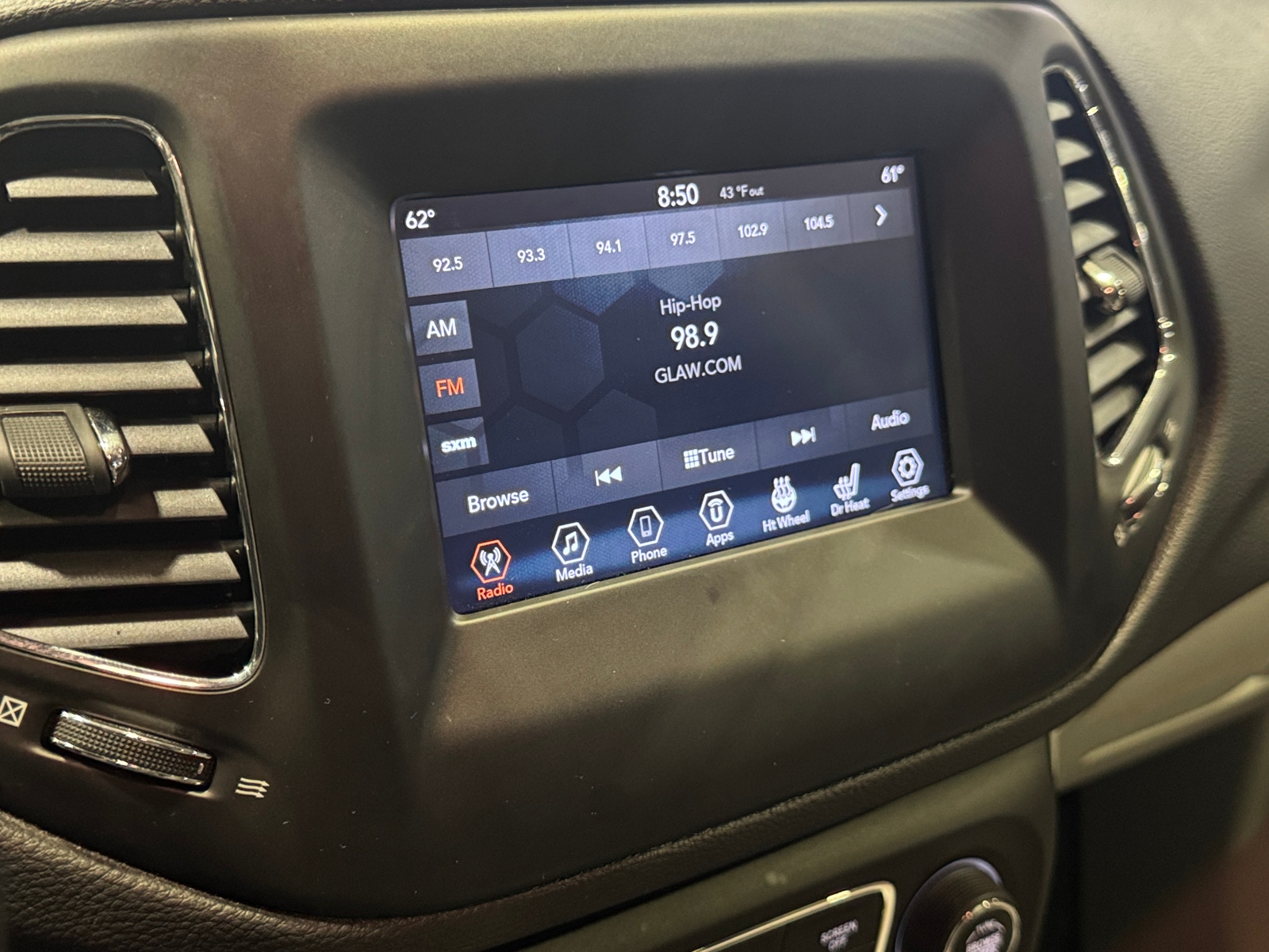 Thumbnail: 2019 Jeep Compass - 4