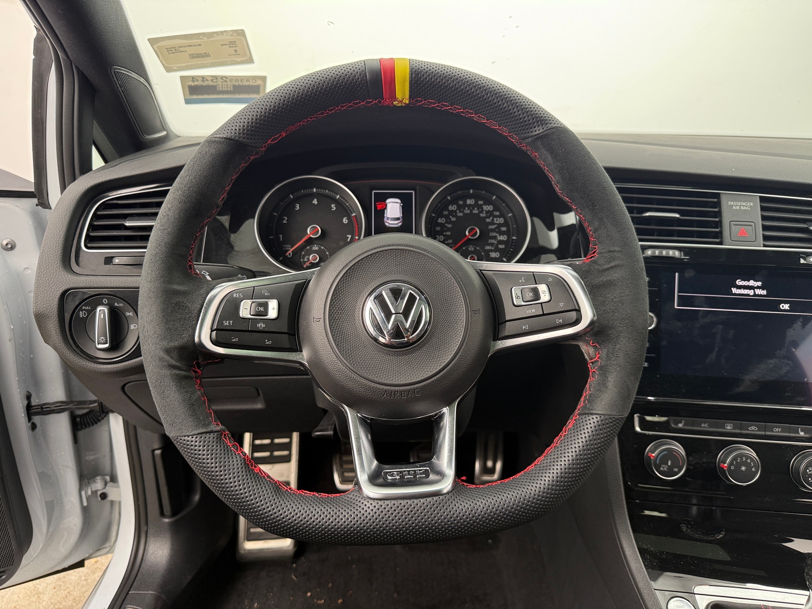 Thumbnail: 2020 Volkswagen Golf - 4