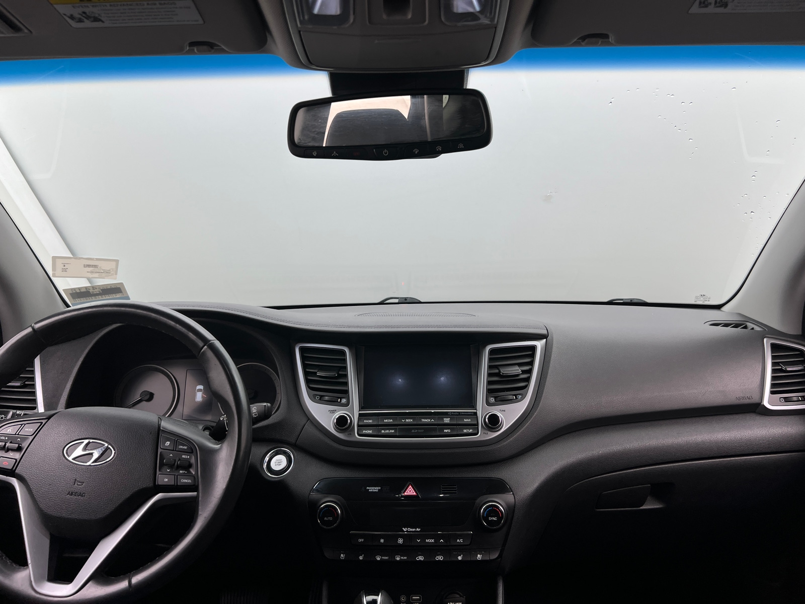 Thumbnail: 2016 Hyundai Tucson - 2