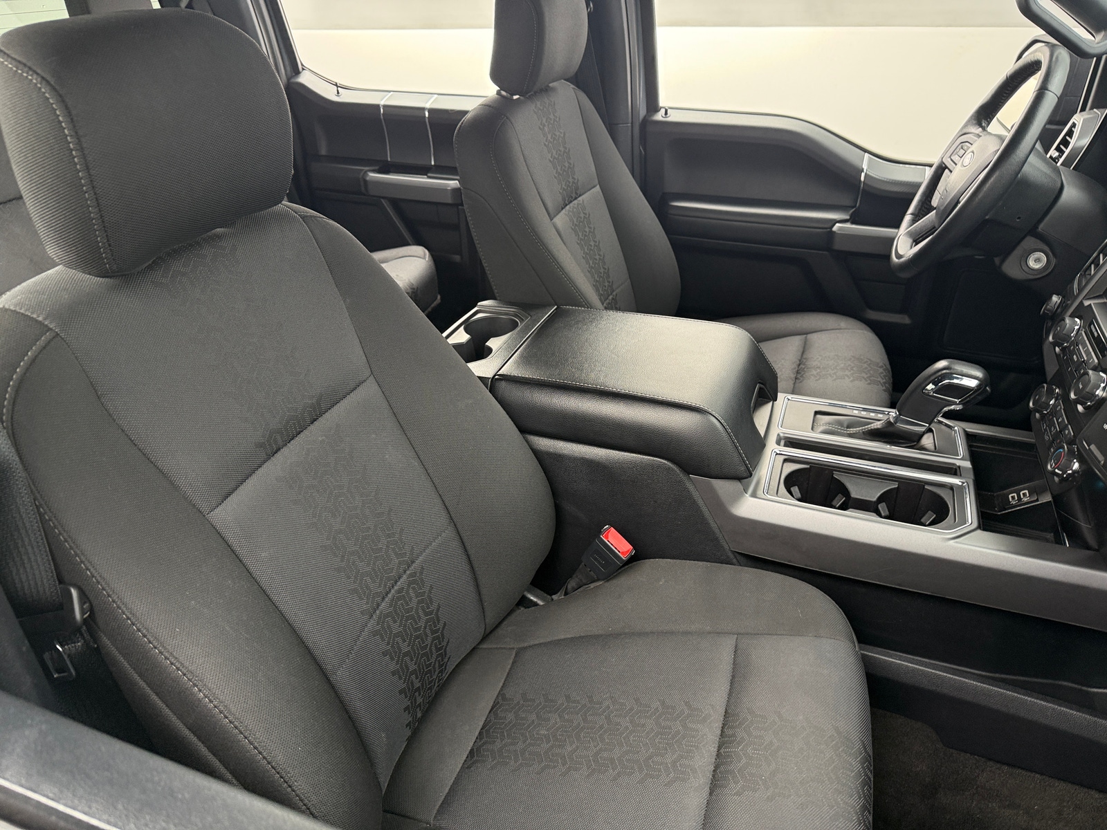 Thumbnail: 2020 Ford Econoline - 2