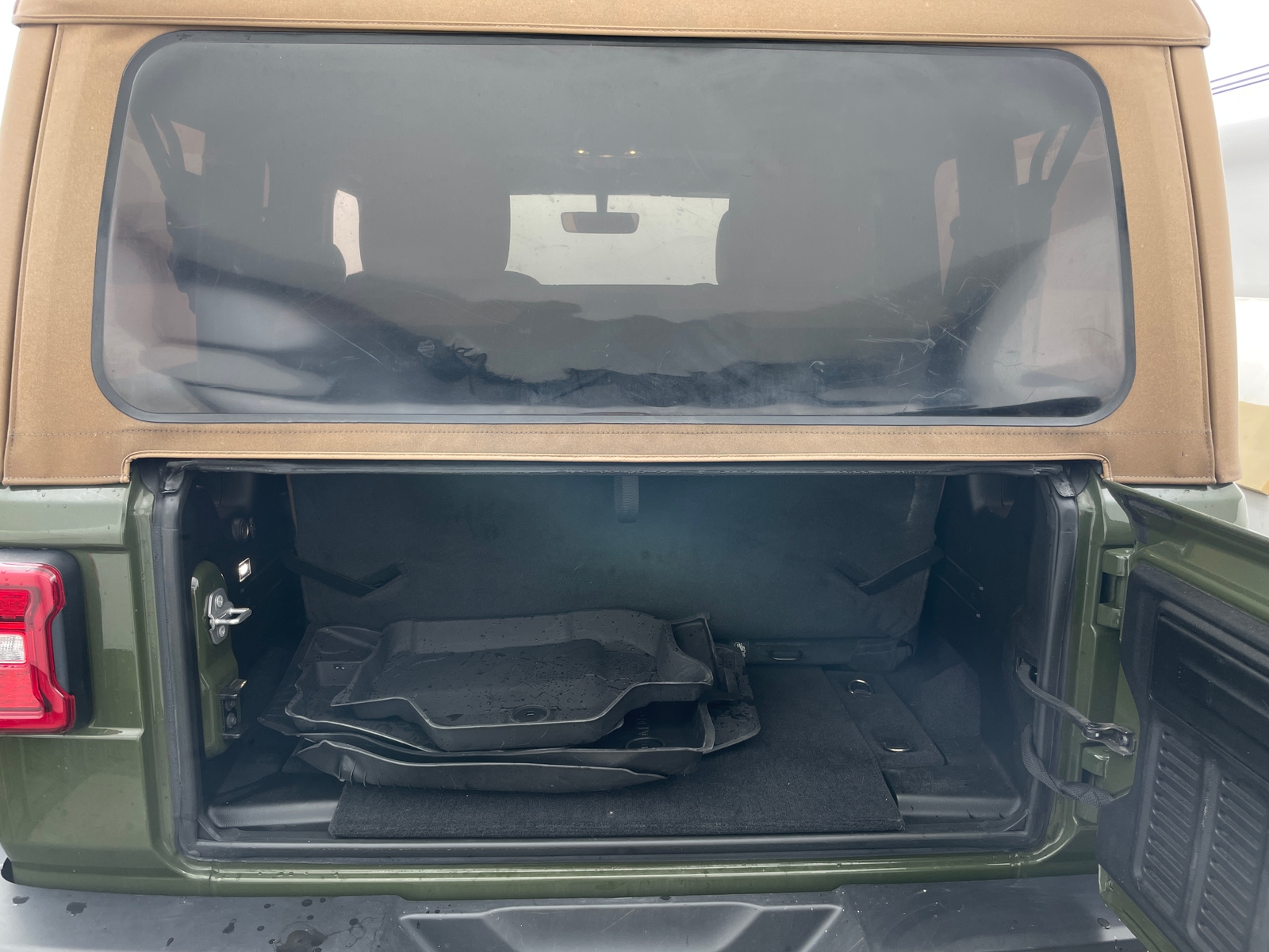 Thumbnail: 2022 Jeep Wrangler - 6