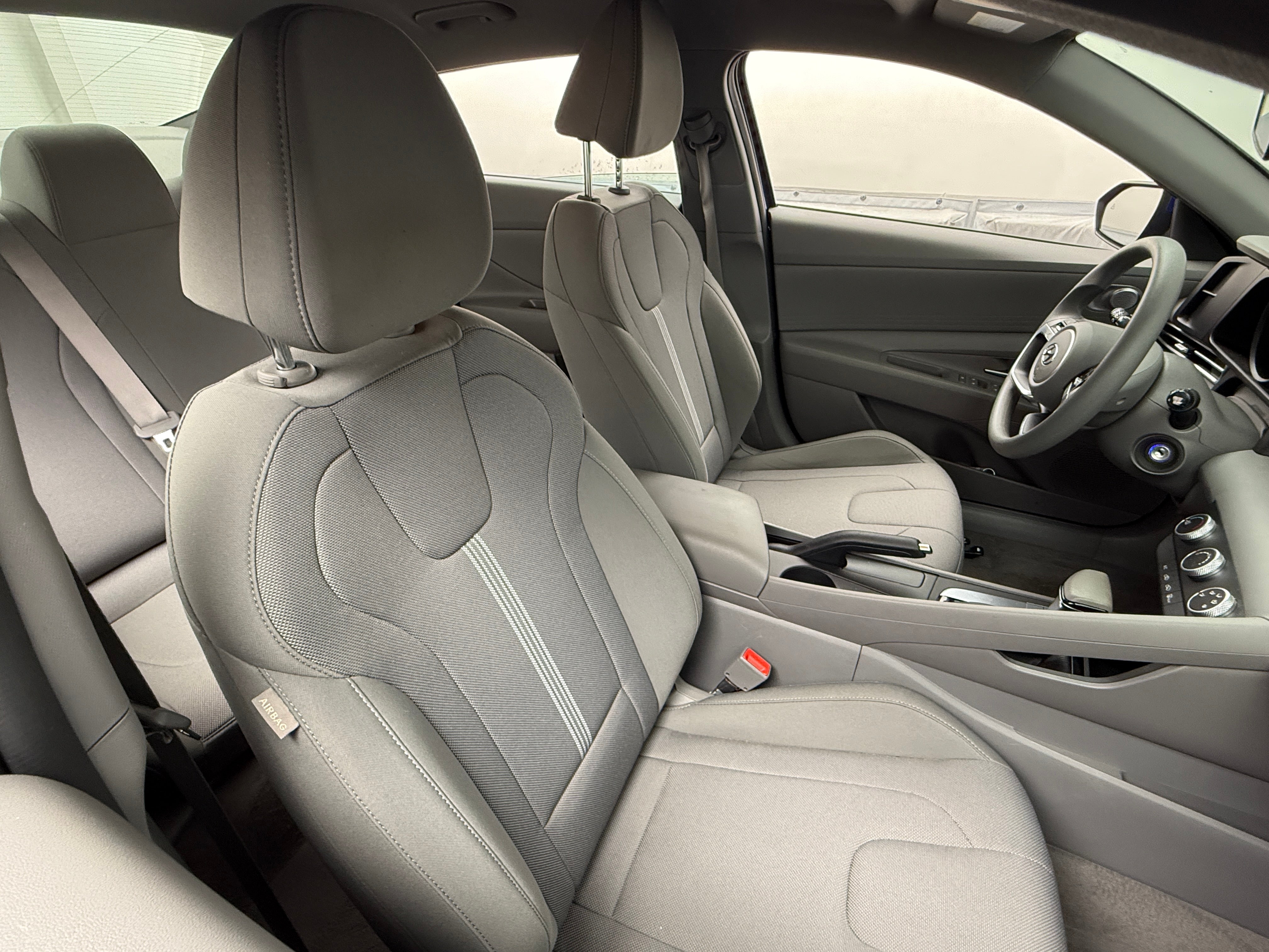 2022 Hyundai Elantra