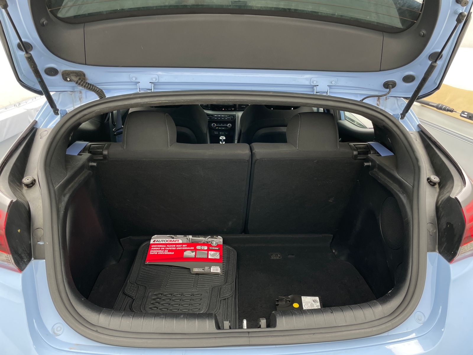 Thumbnail: 2020 Hyundai Veloster - 5